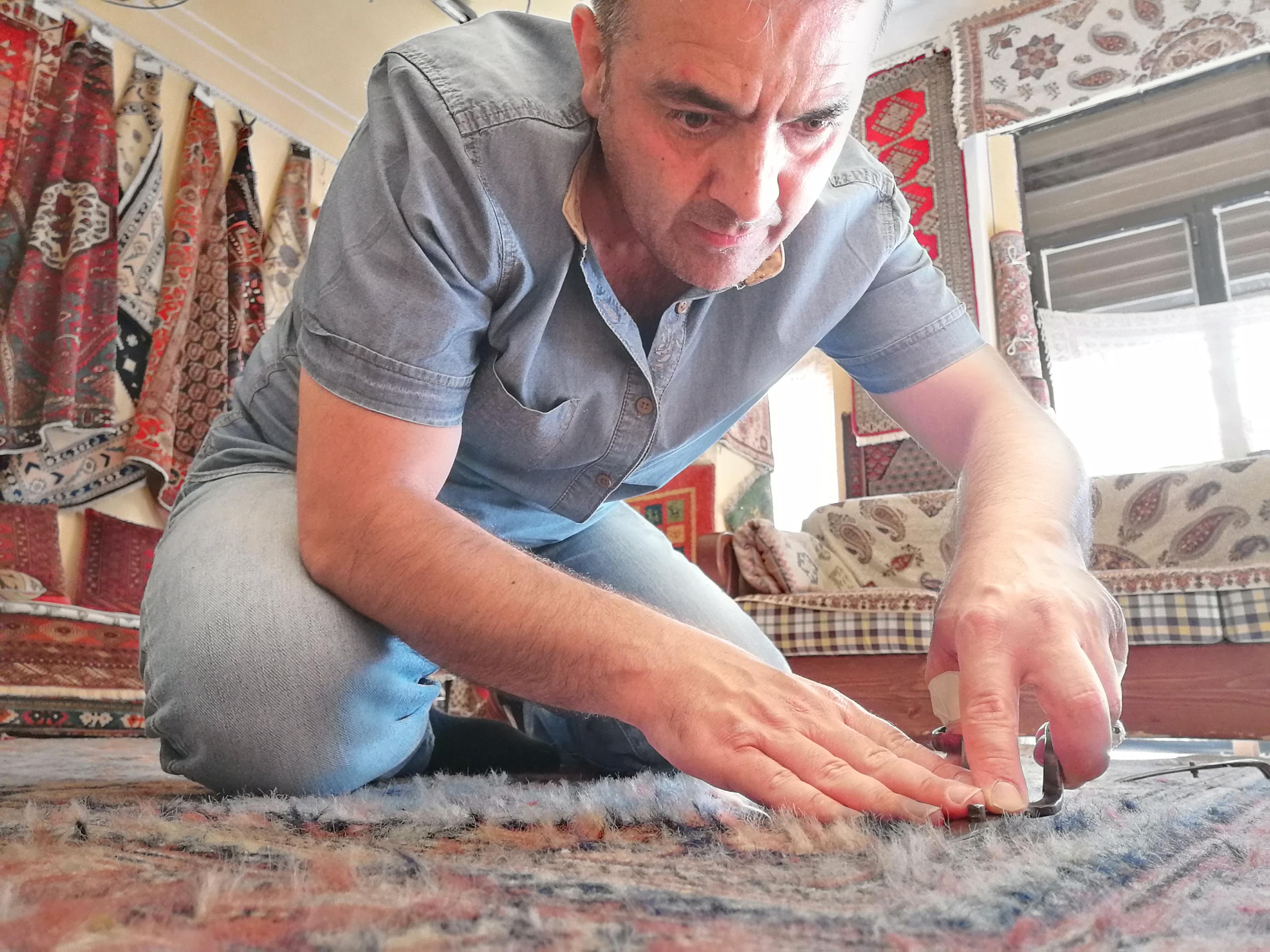 Sole tappeti orientali di Tari Verdizadeh Khosro
