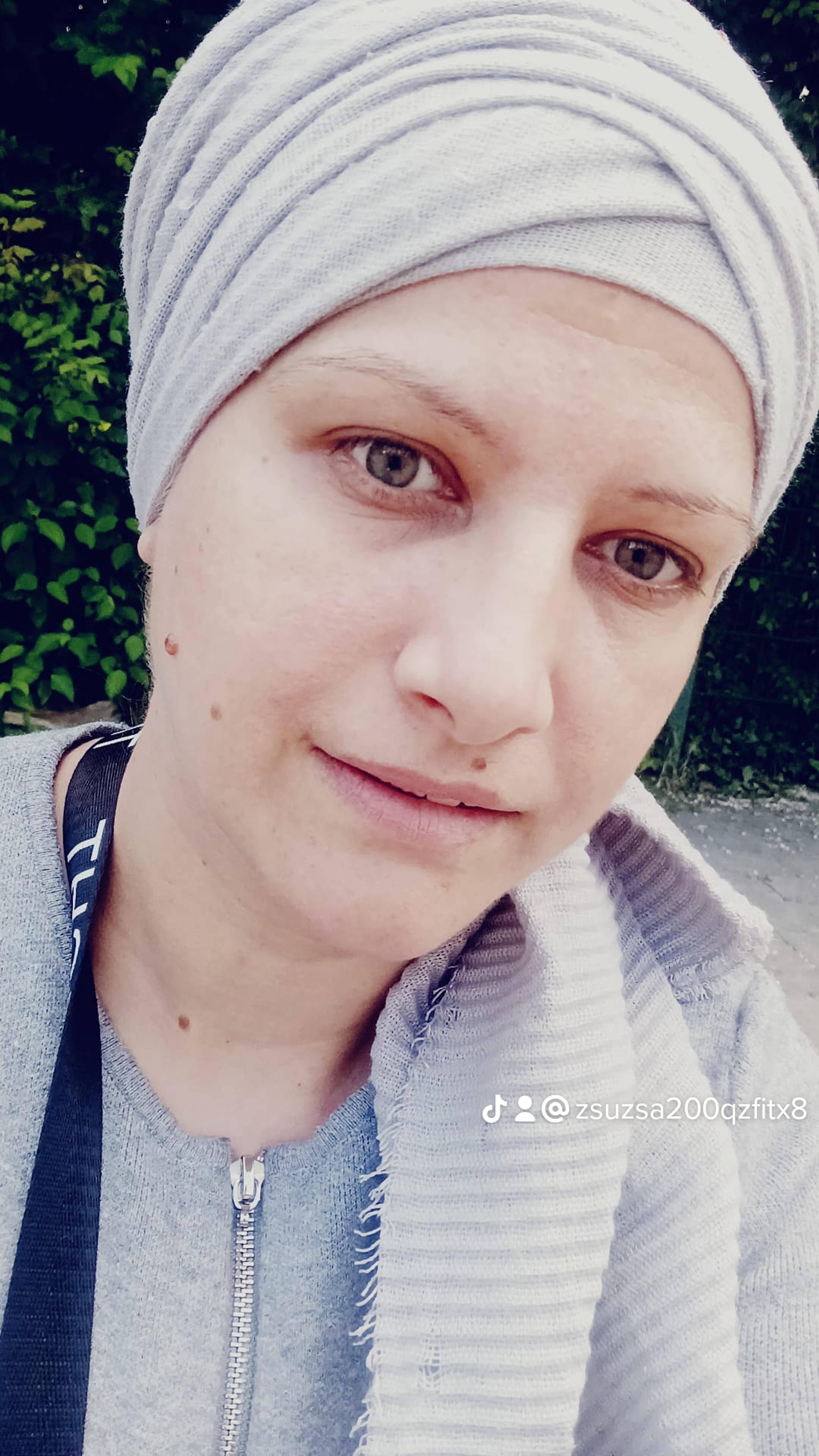 Asil kristaly Zsuzsanna