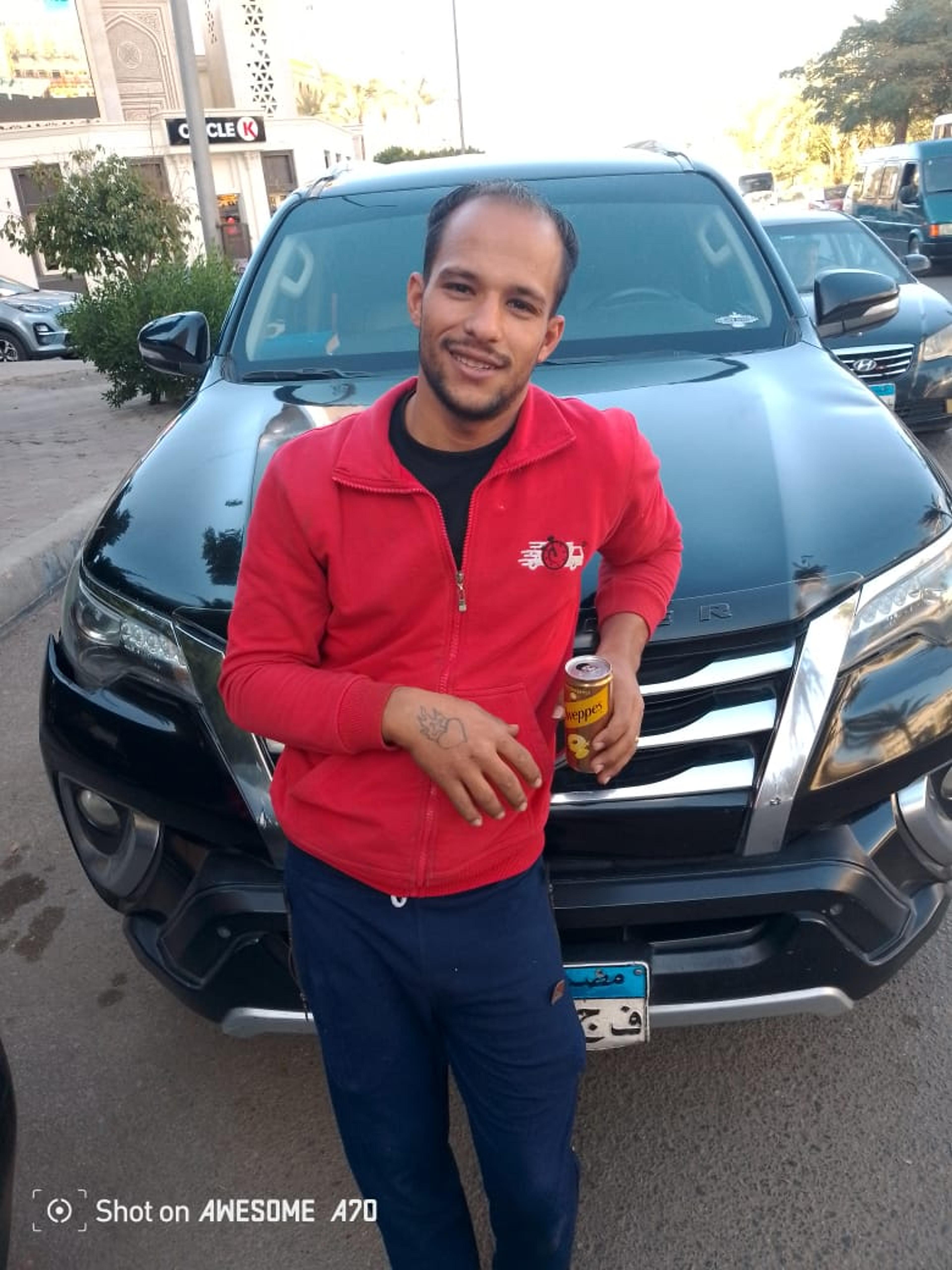نجار فك وتركيب اثاث