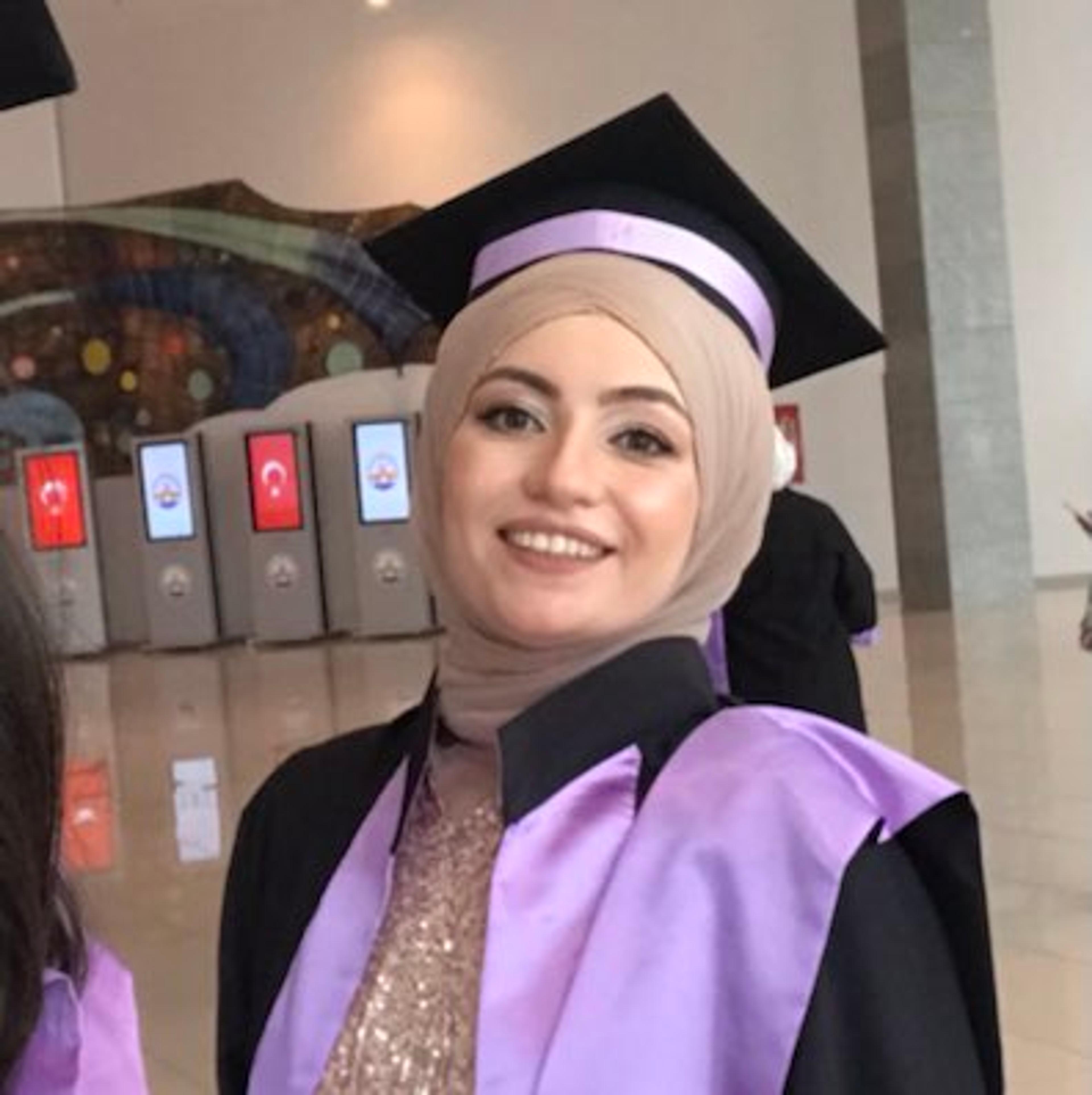 Rabia Tuğba Ayaz