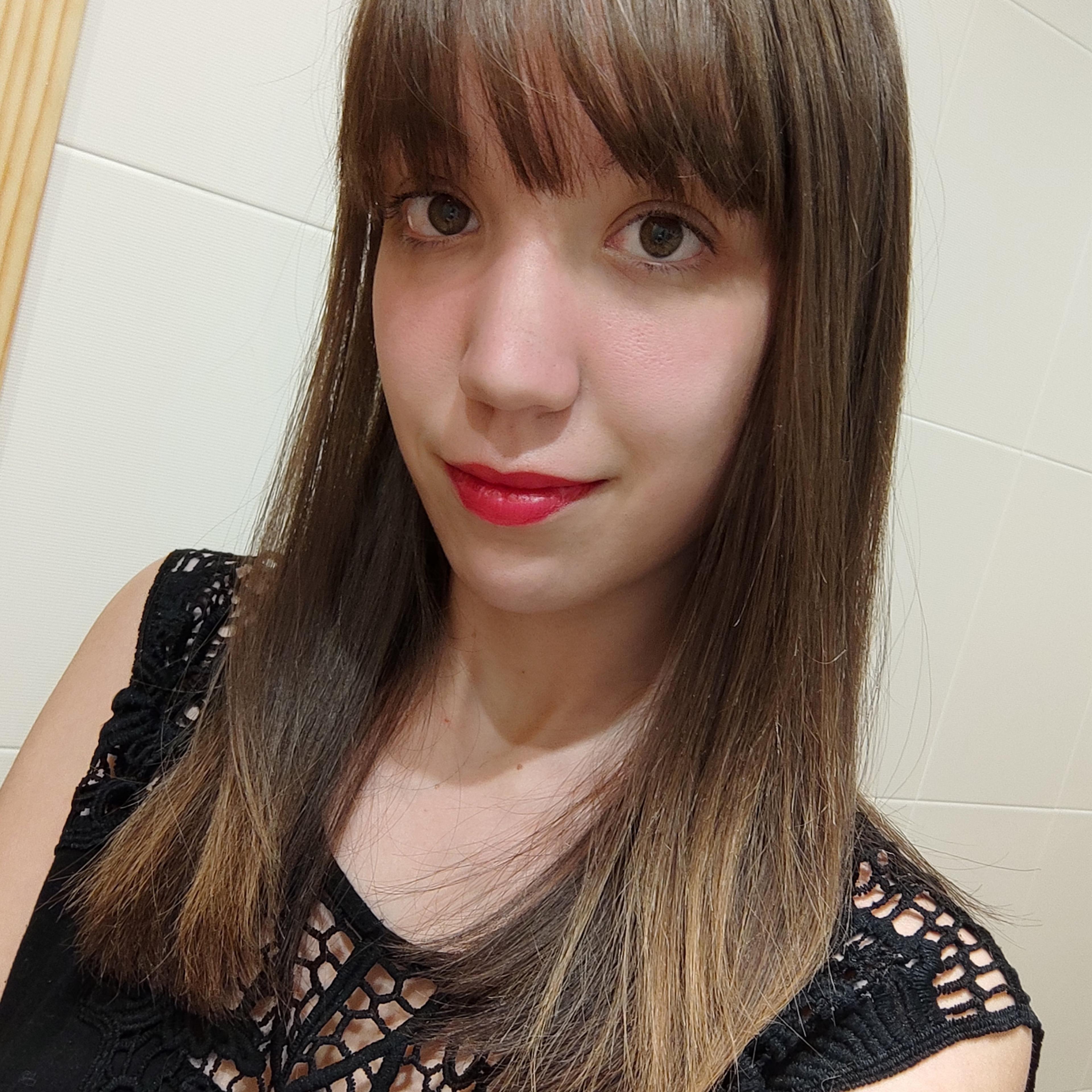 Alejandra Albacete Lombardo