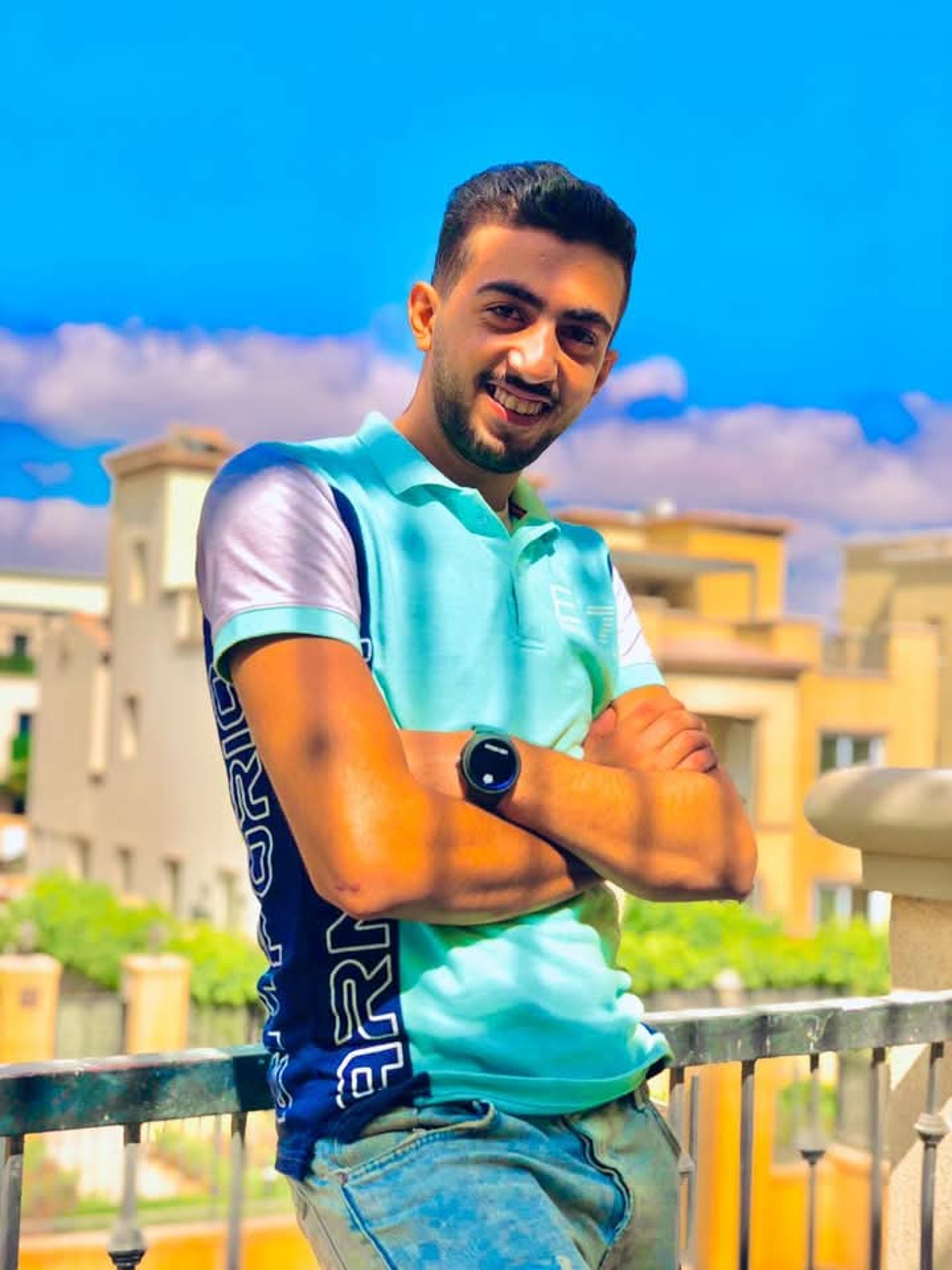حسام حسن لاعمال الأسقف المعلقه جبس بورد