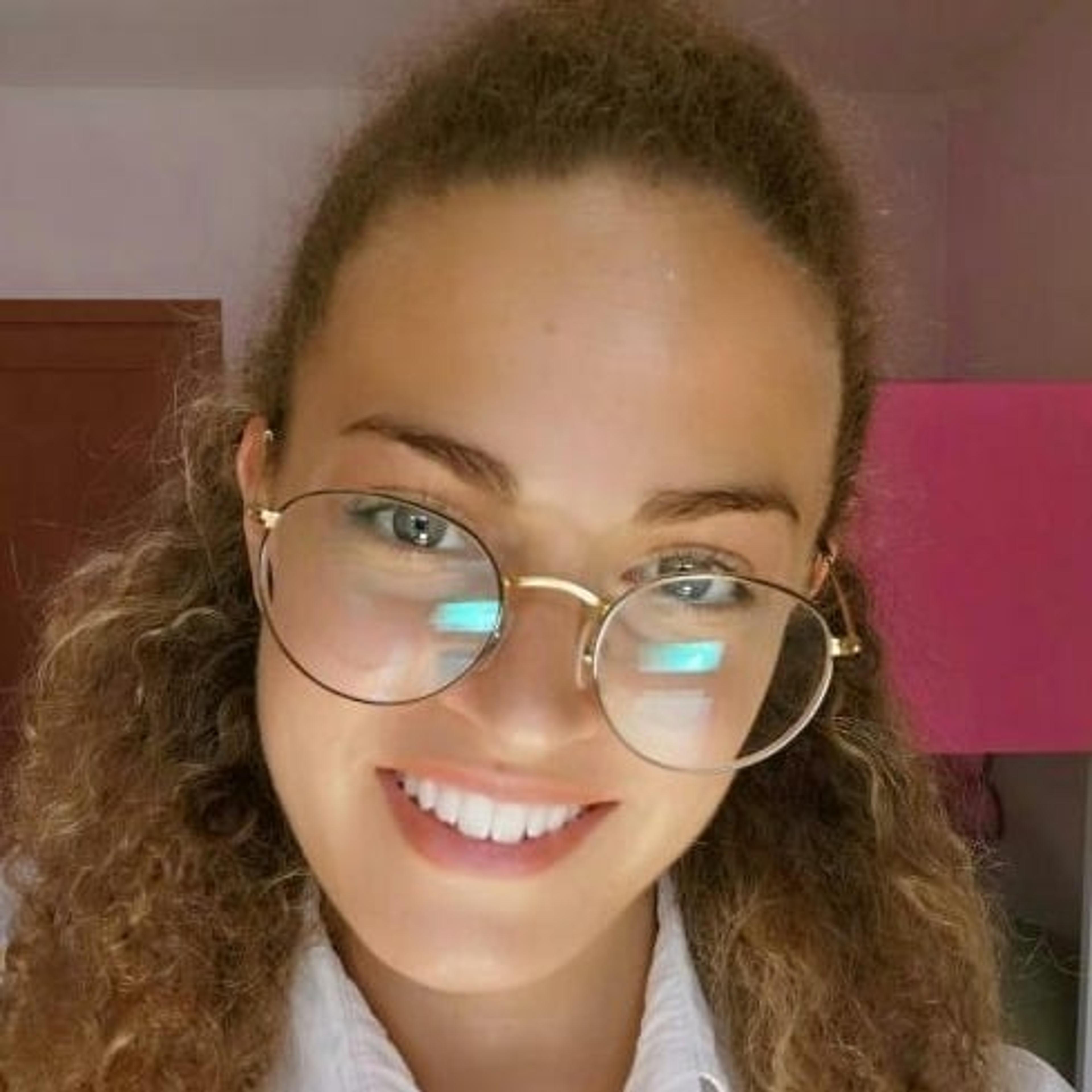Micole Larosa