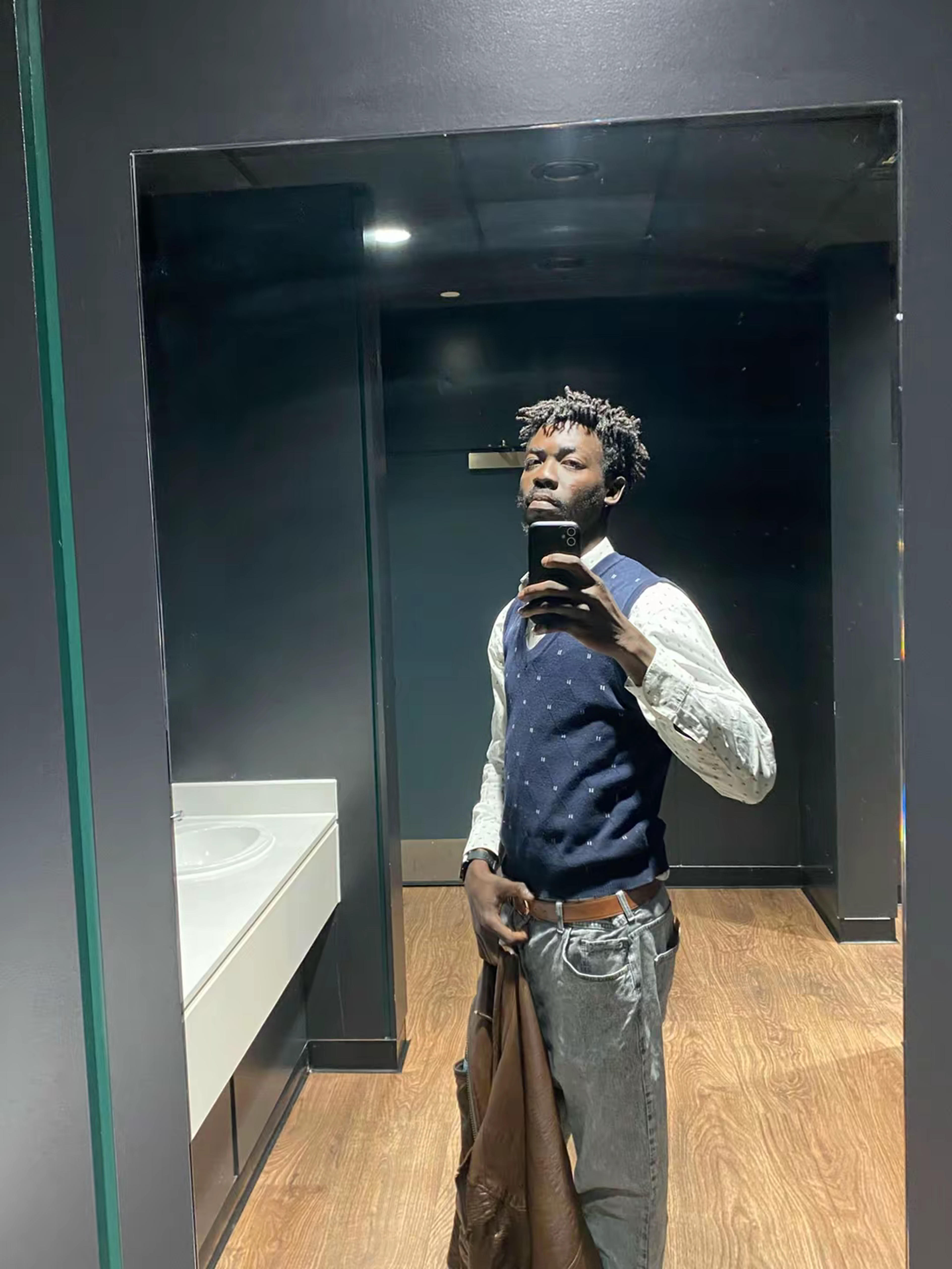 Oluwatosin Emmanuel Oludare