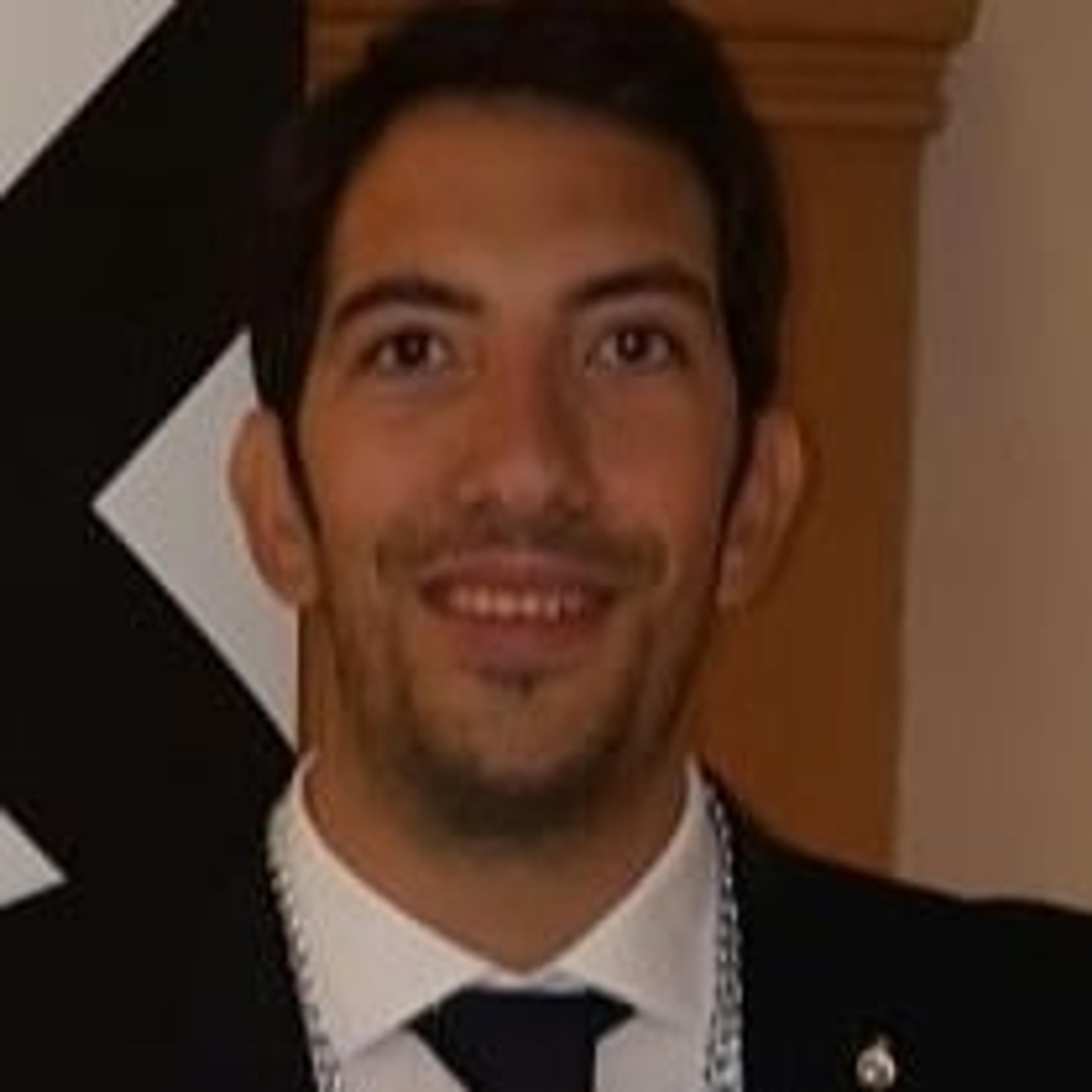 Maurizio Stefanoni