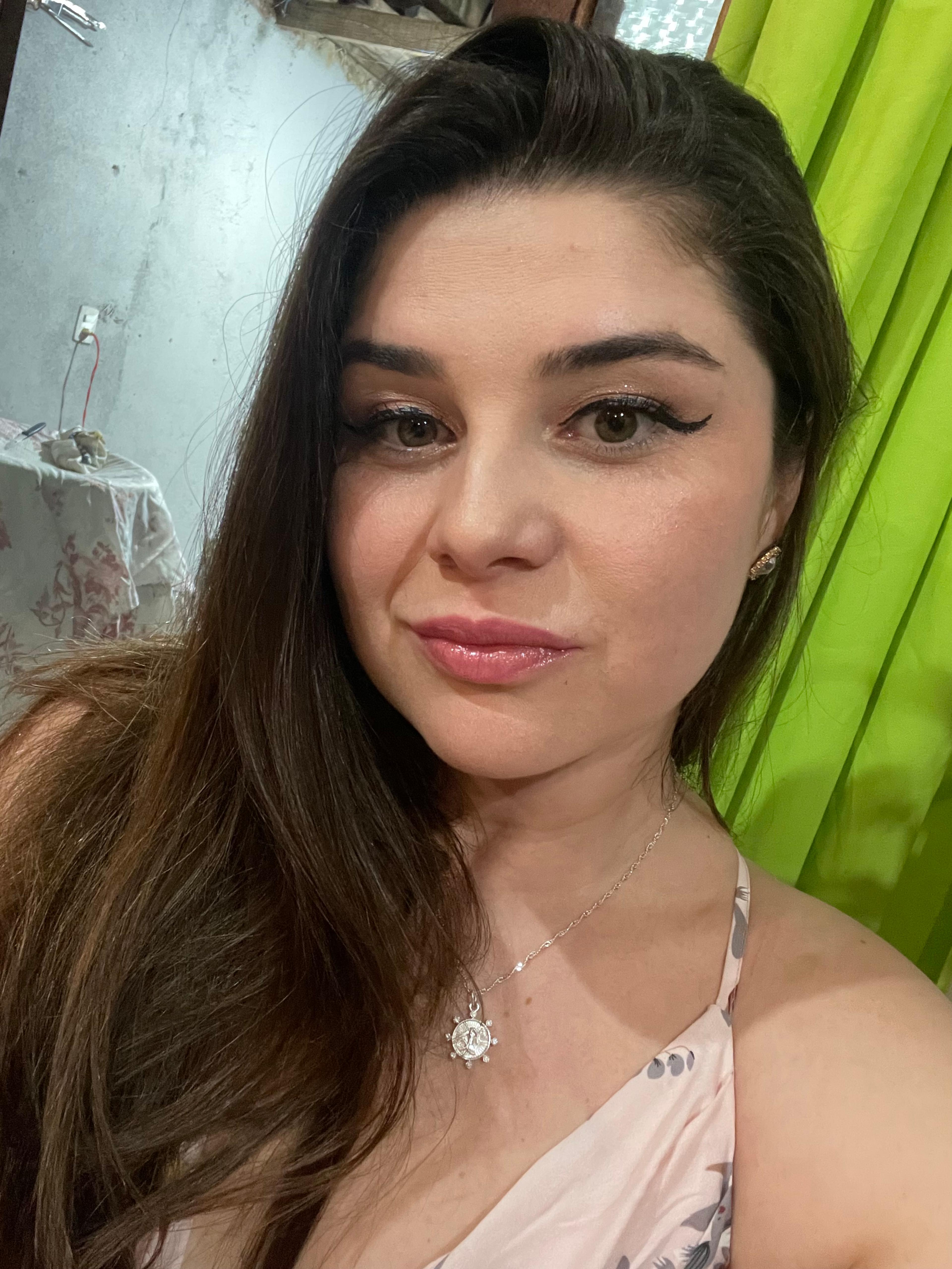 Carolline Feessato