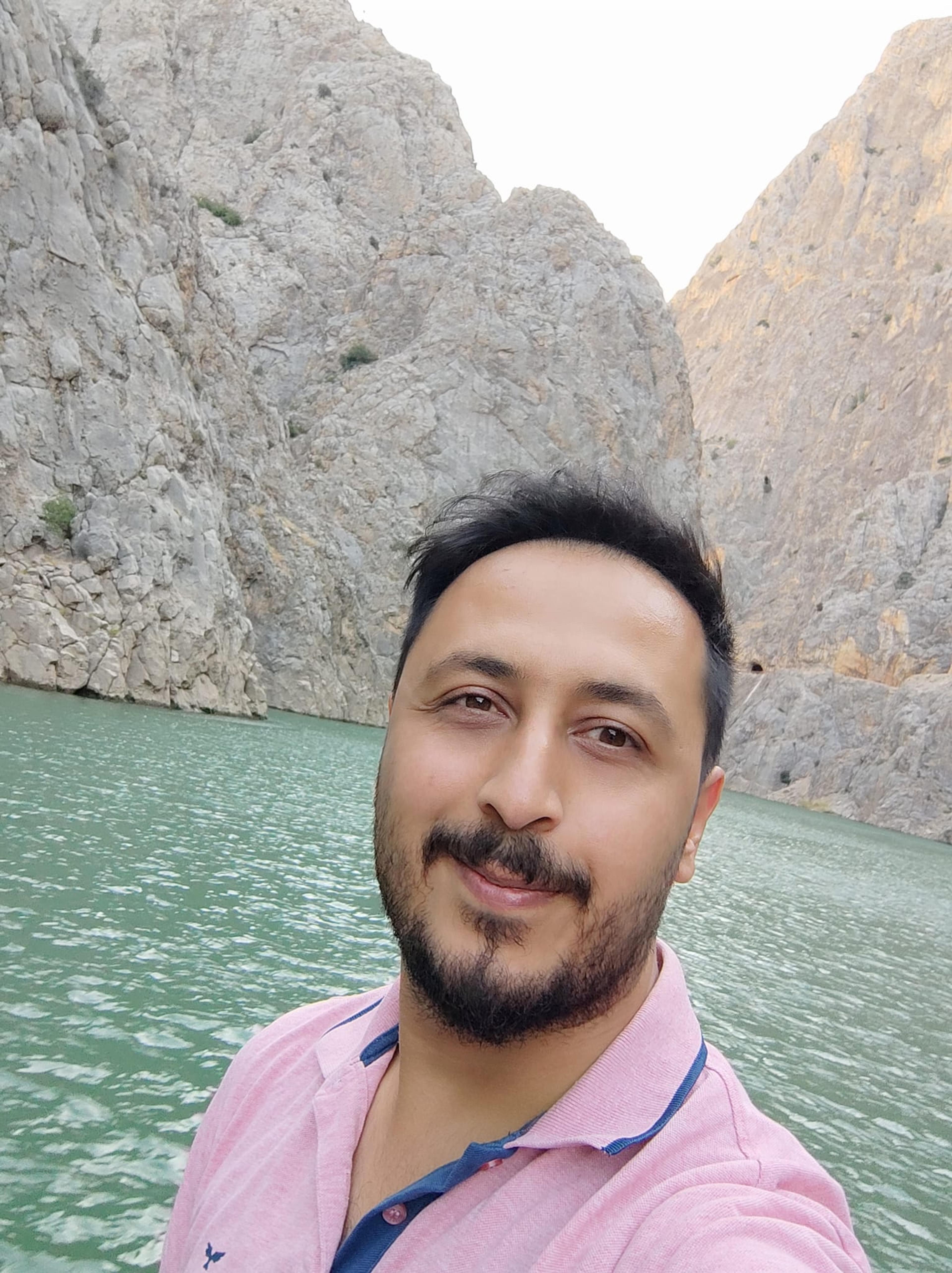 Şevket Sakallı