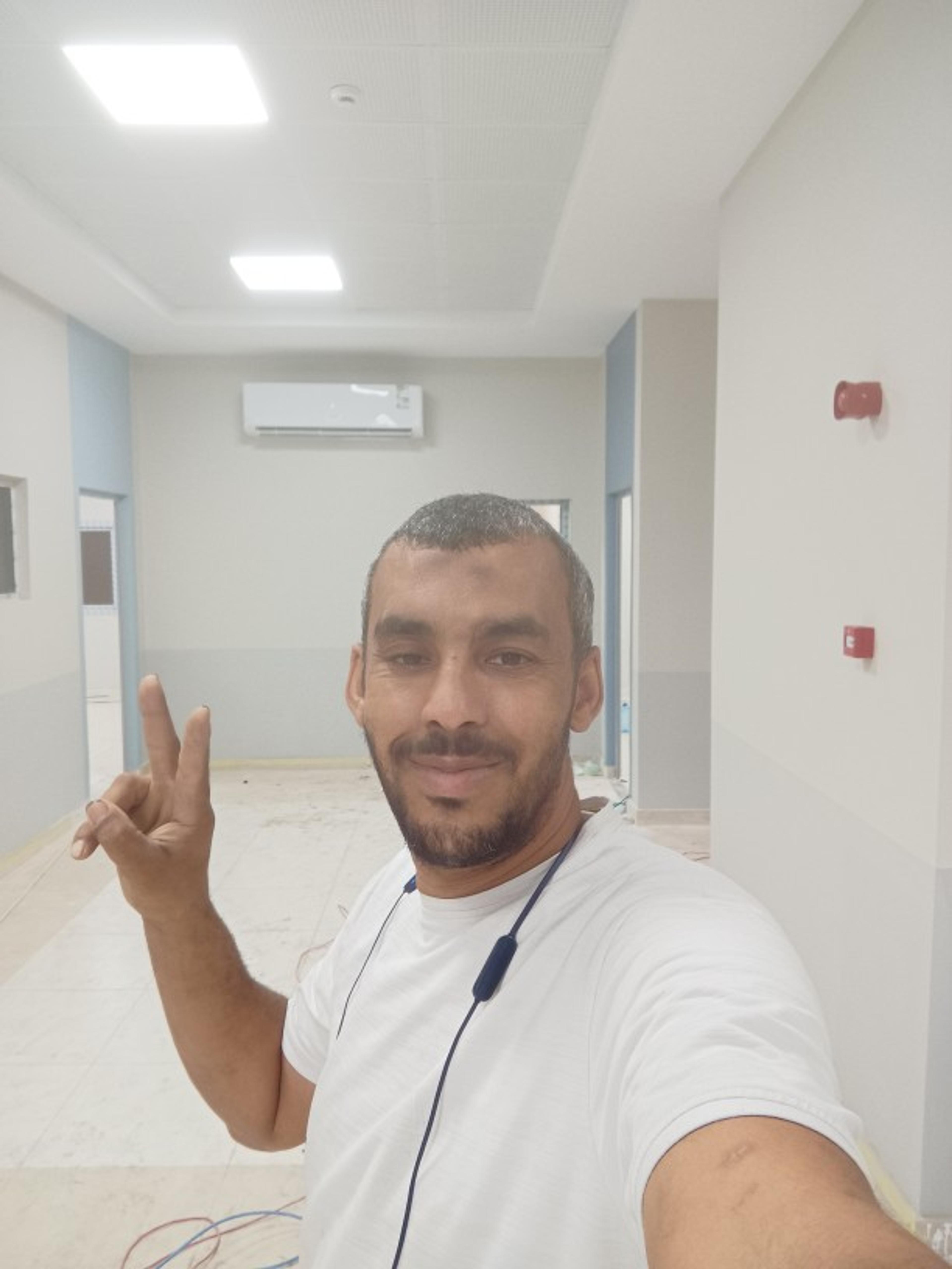 ايمن احمد