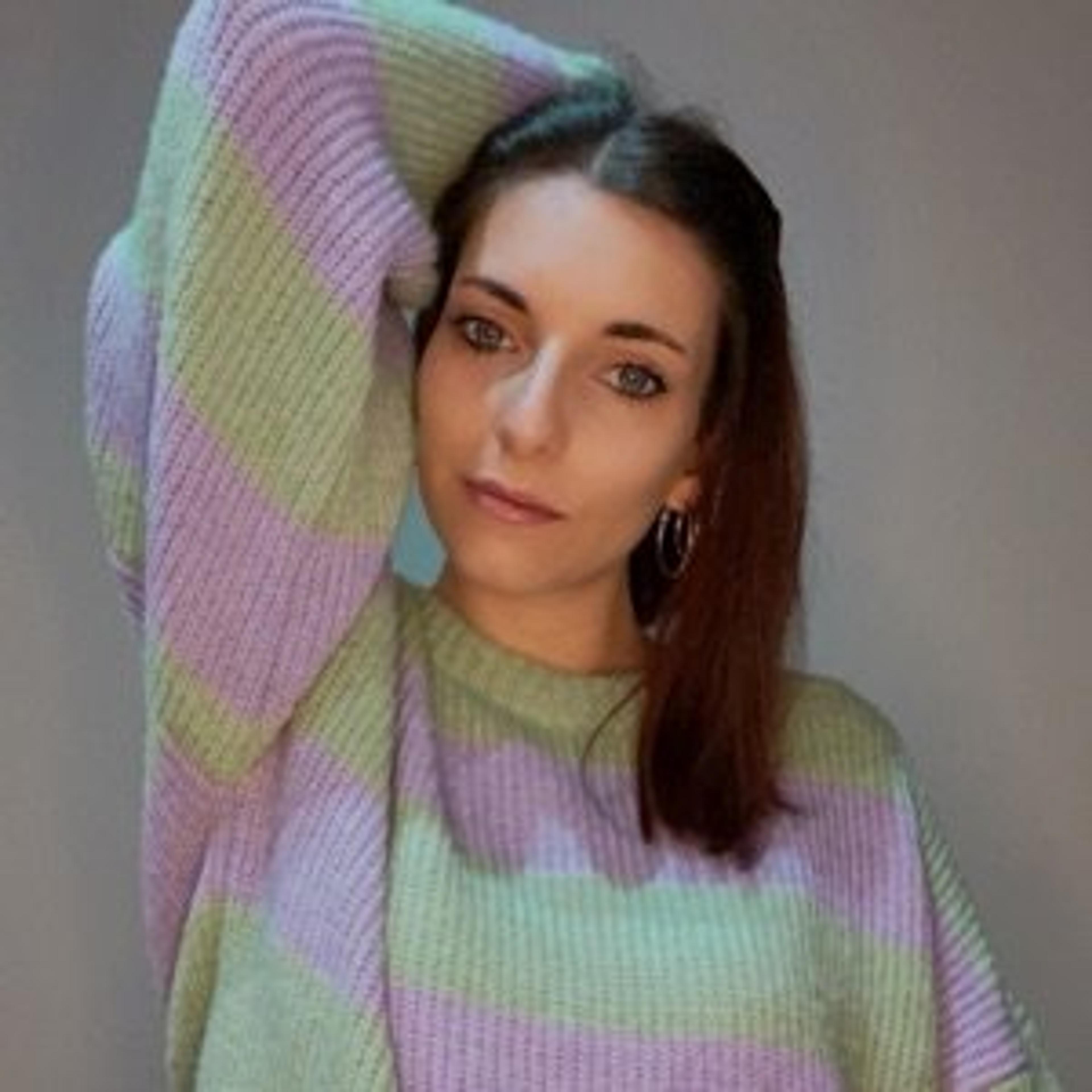 Sara Perrone