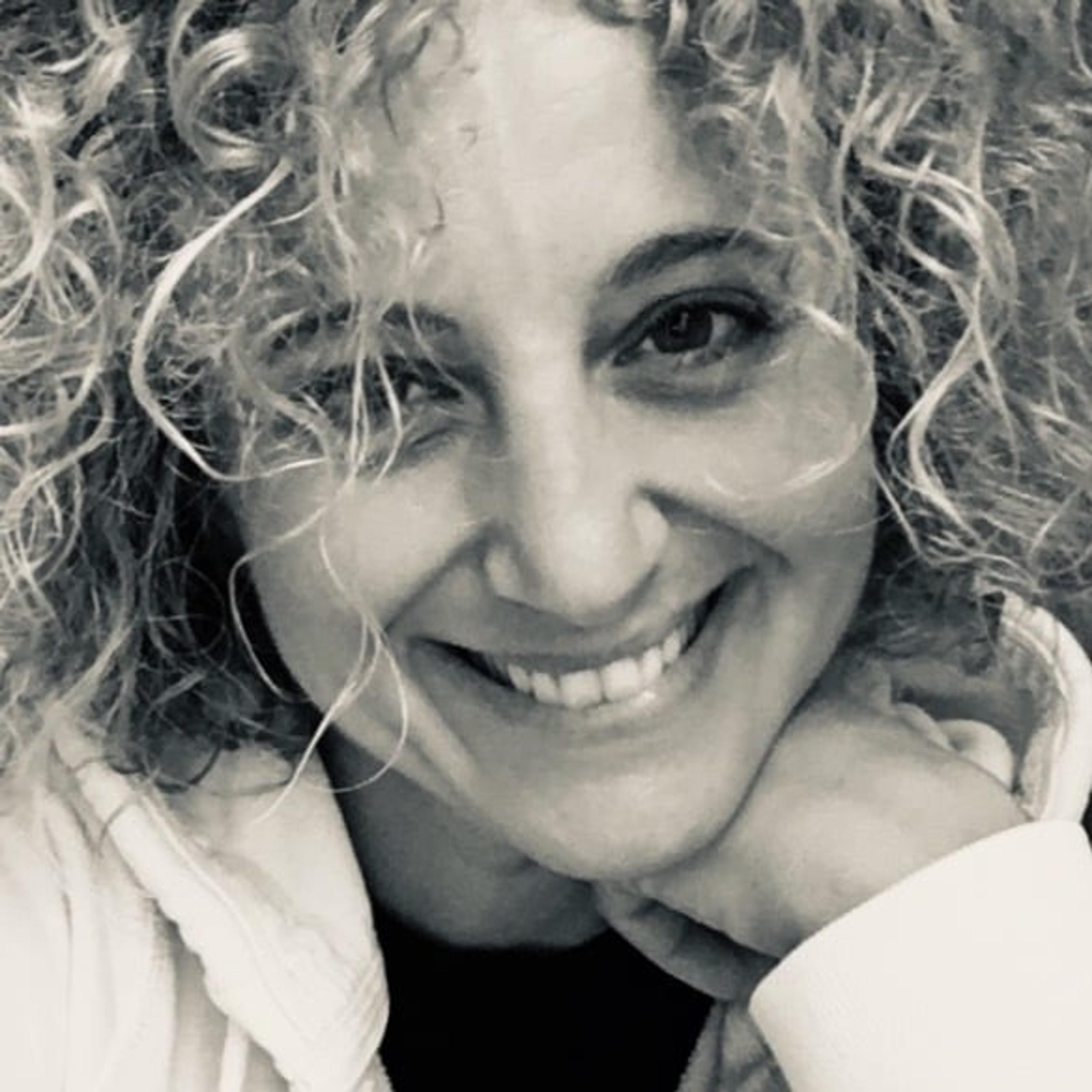 DR. SSA ELISA CORONEO