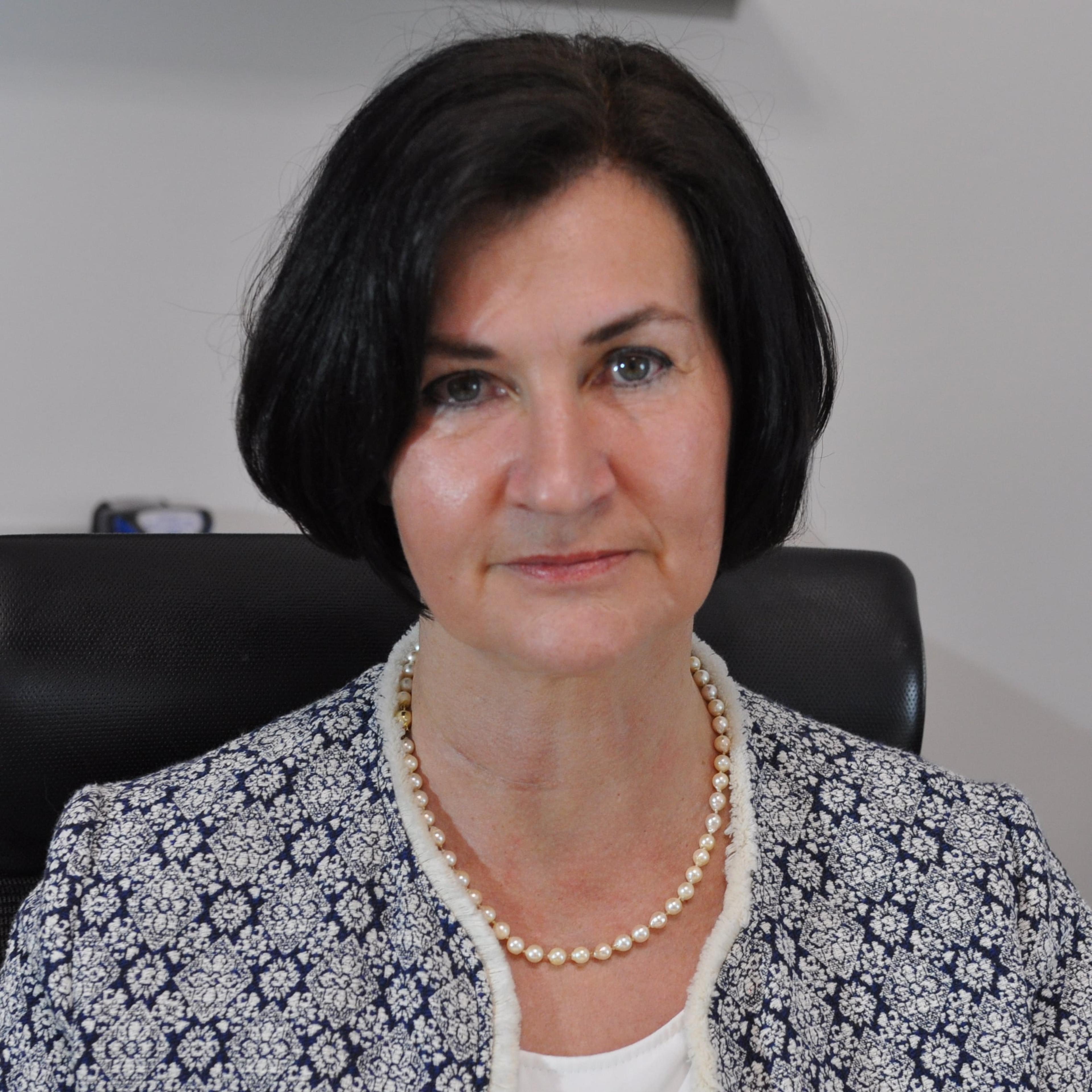 RA Dr. Anelika Tupy