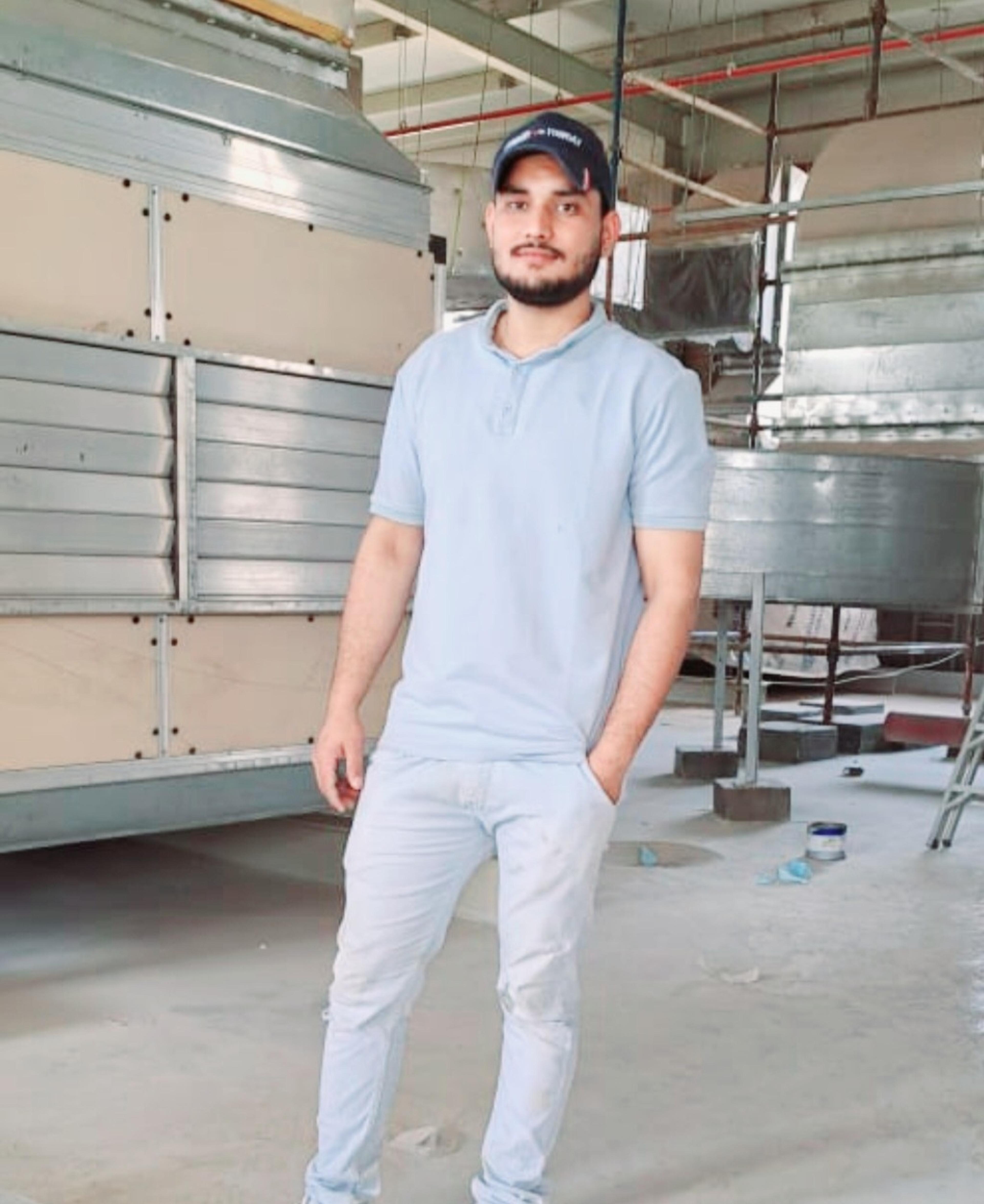 احمد رضا احمد