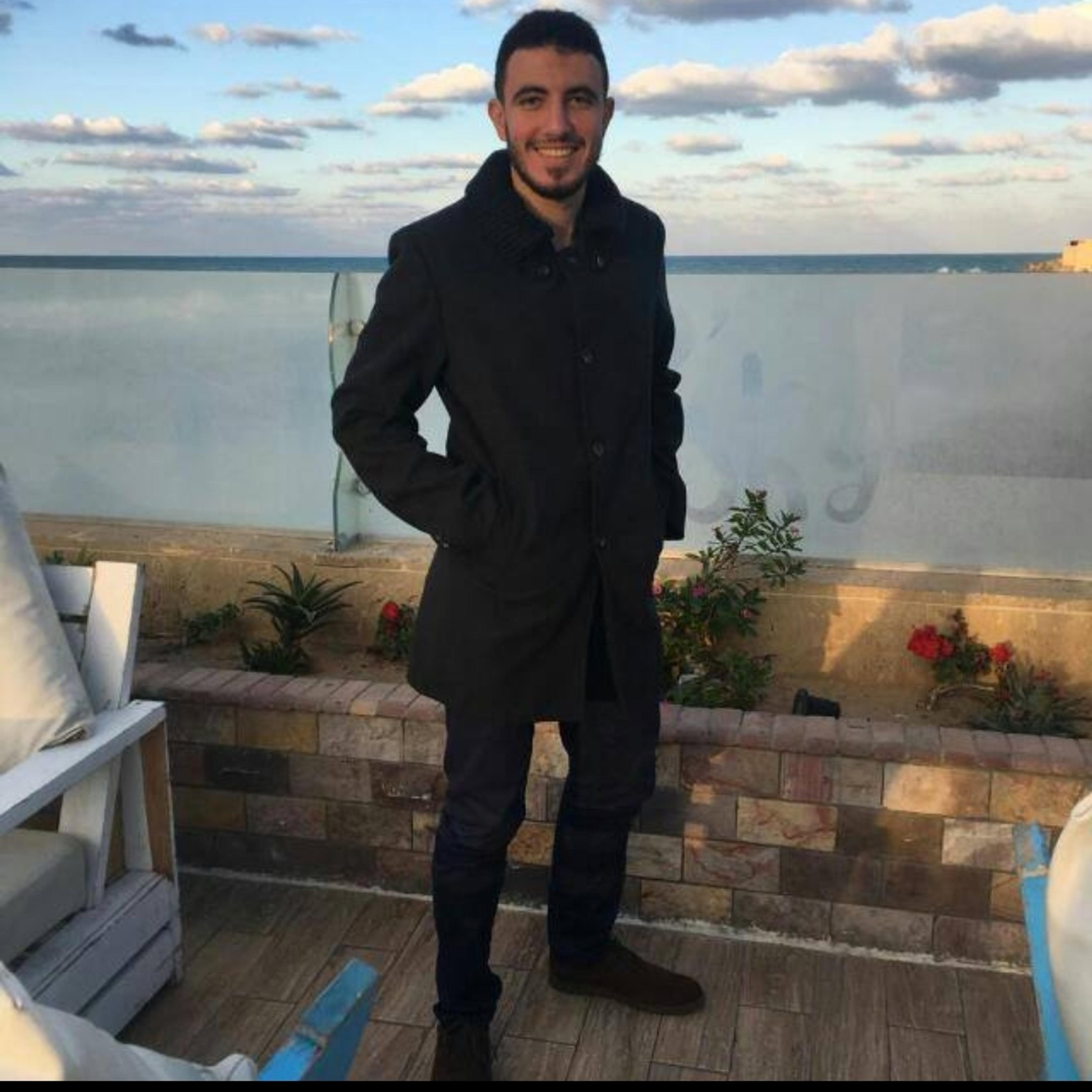 عبدالرحمن الشروني