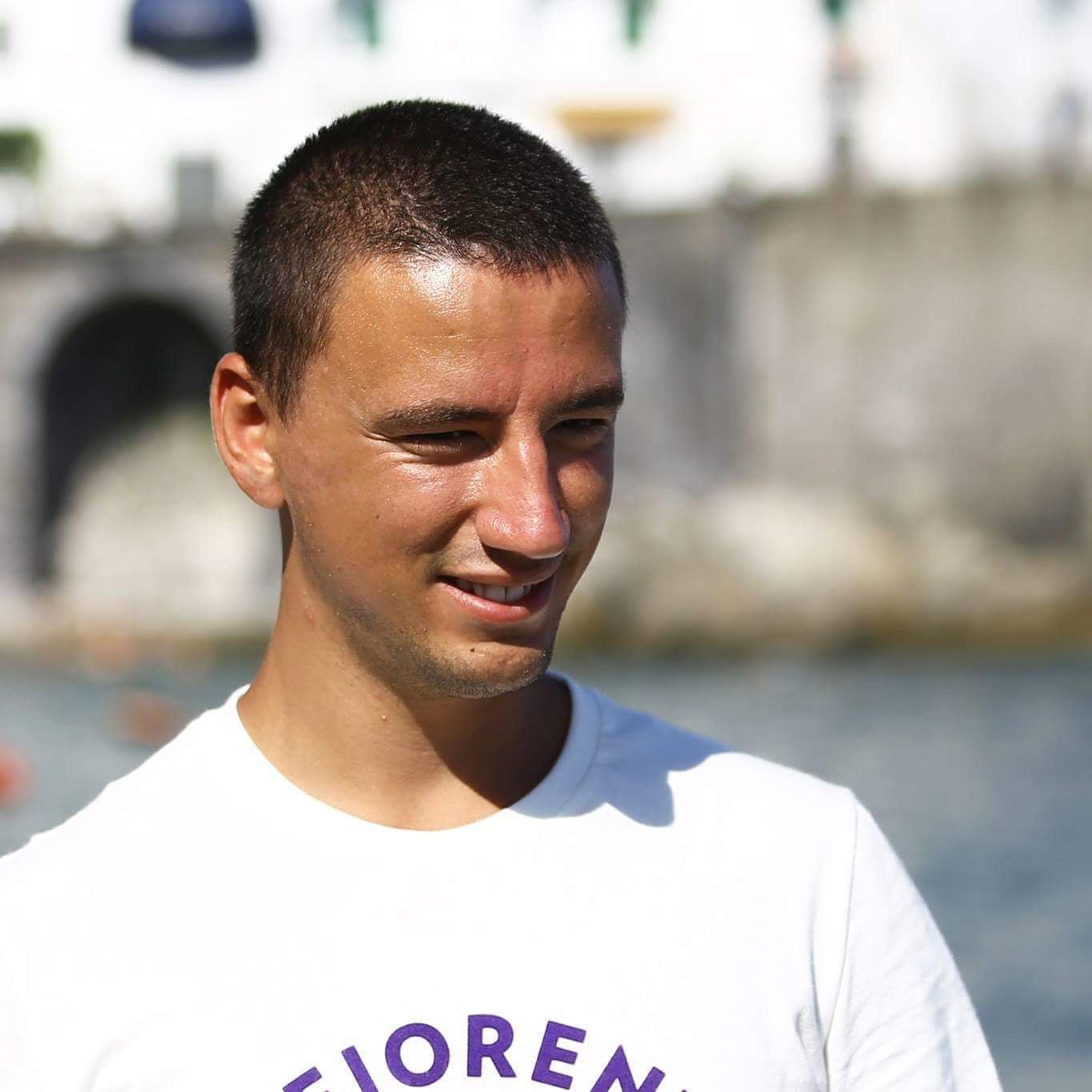 Andi shtylla photo
