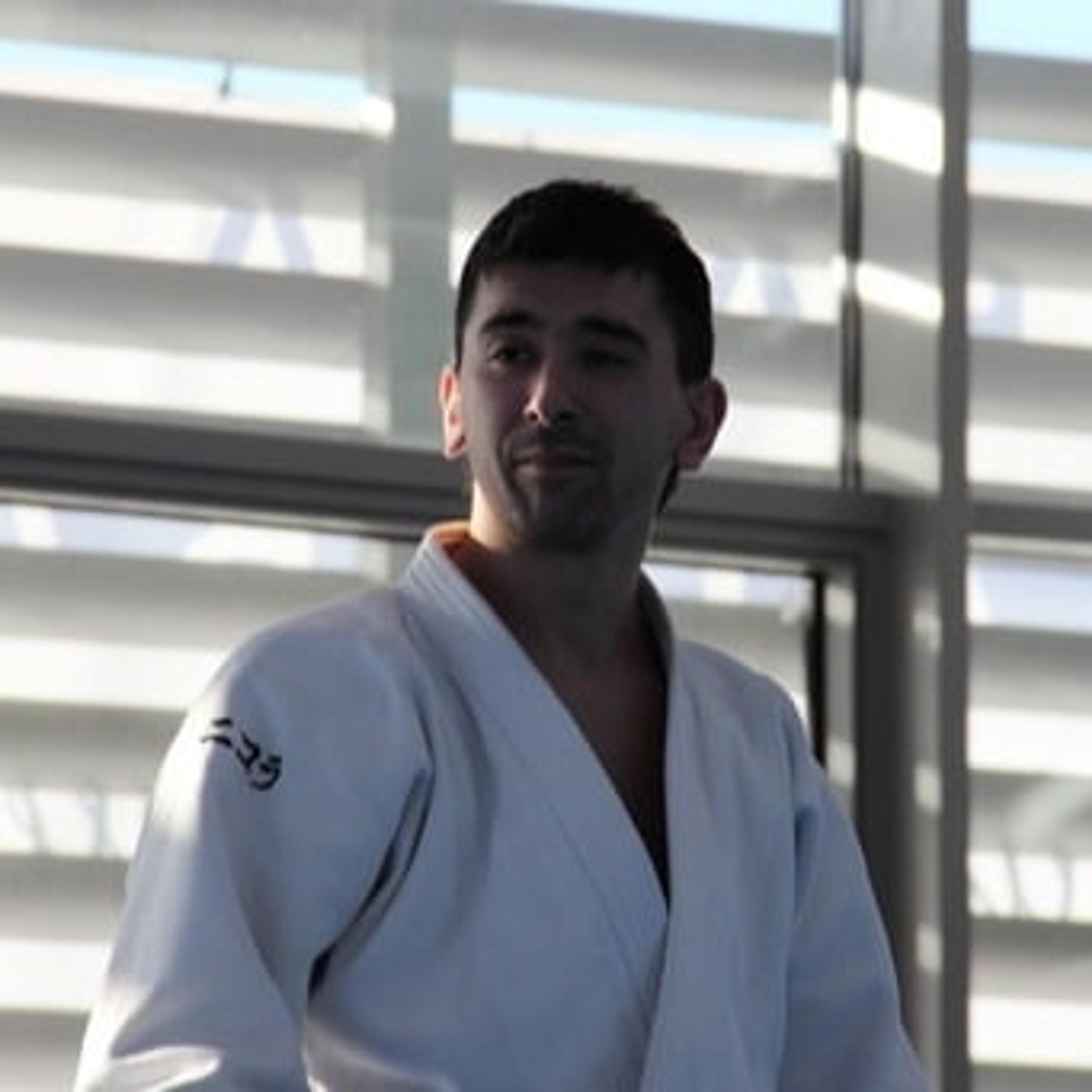 Insegnante di Aikido ed Arti Marziali