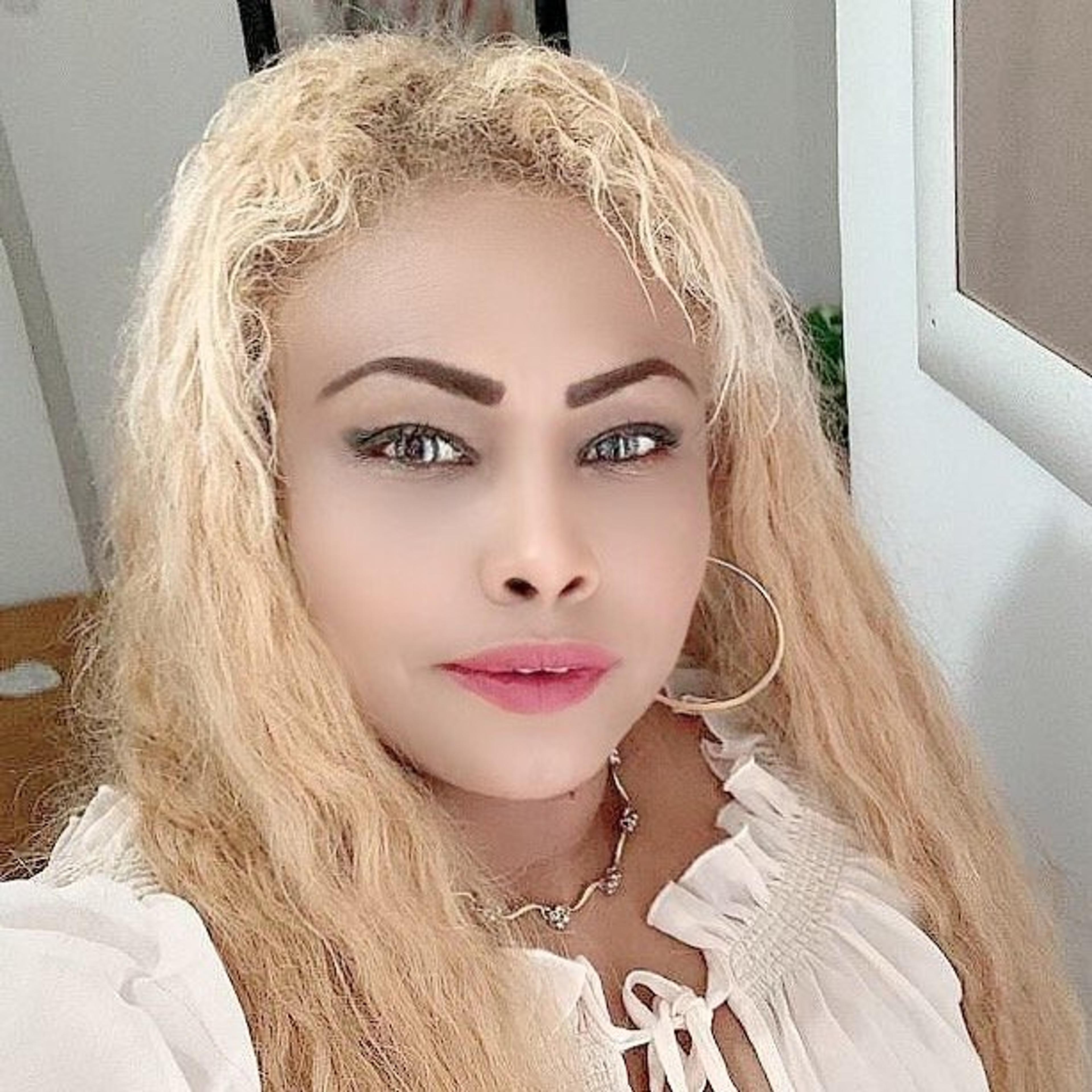 Yasmin Montaño Angulo