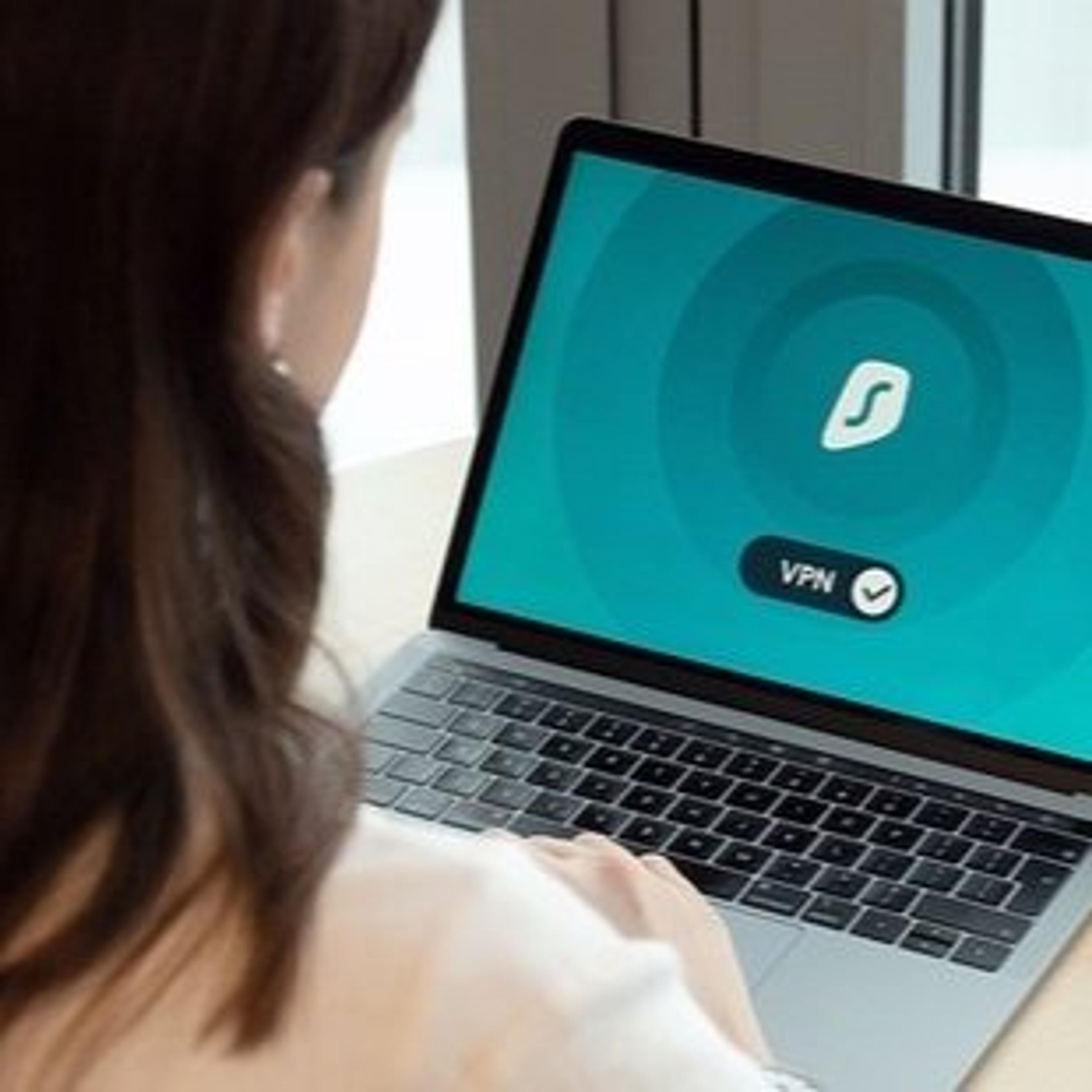 Dott.ssa Viviana Cataldi consulente privacy e contratti lavoro