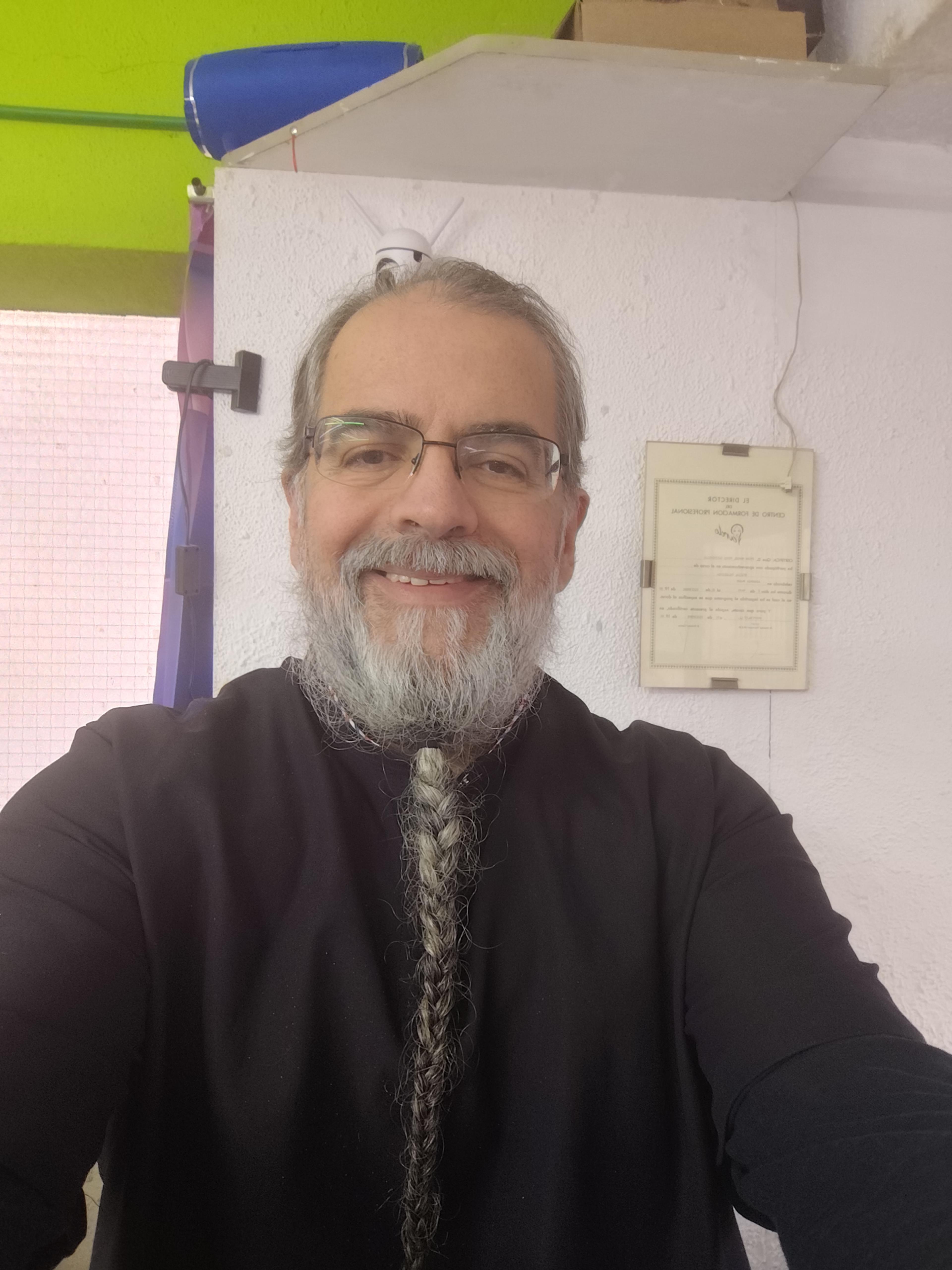 Oscar Pérez Castroviejo