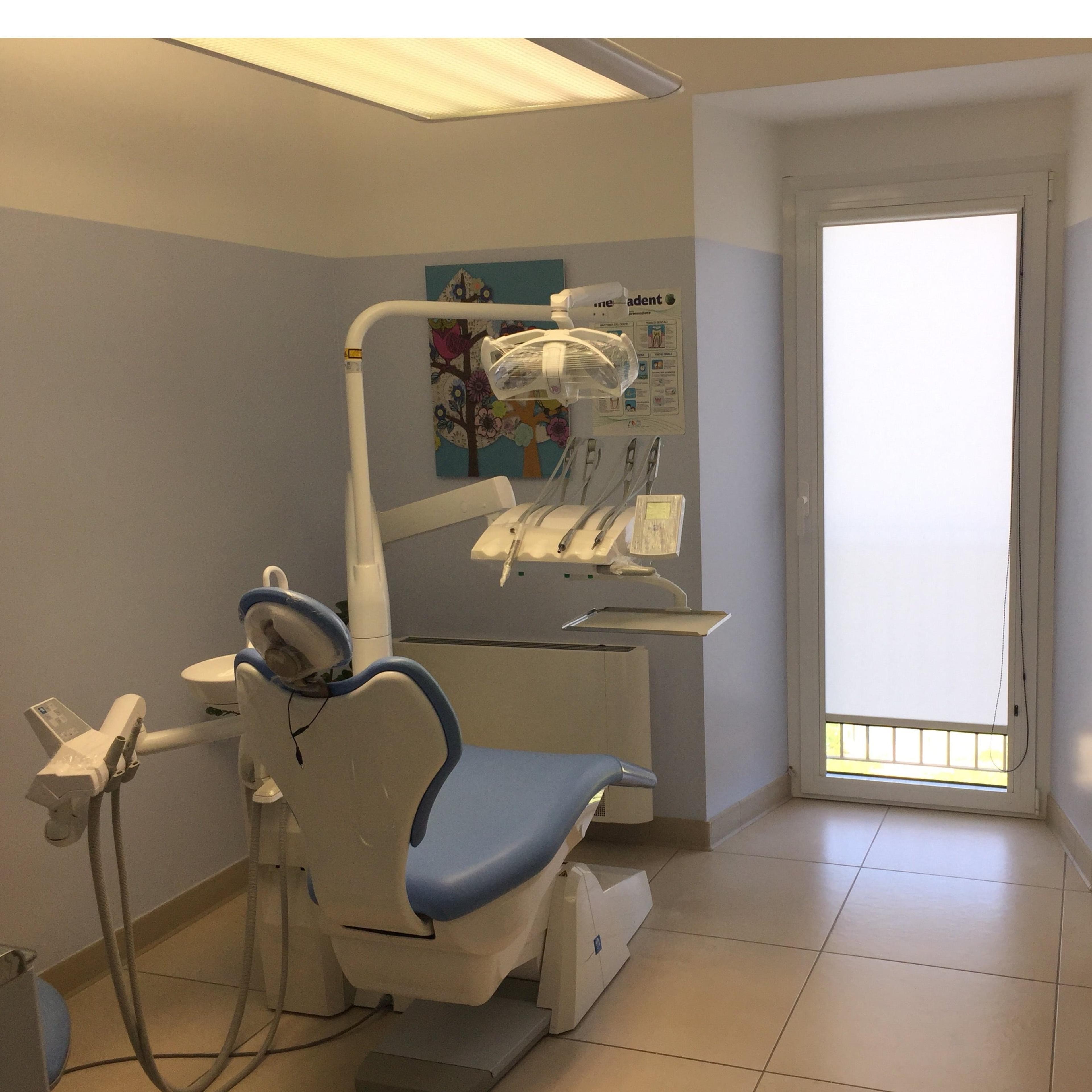 Dott. Barone Dentista