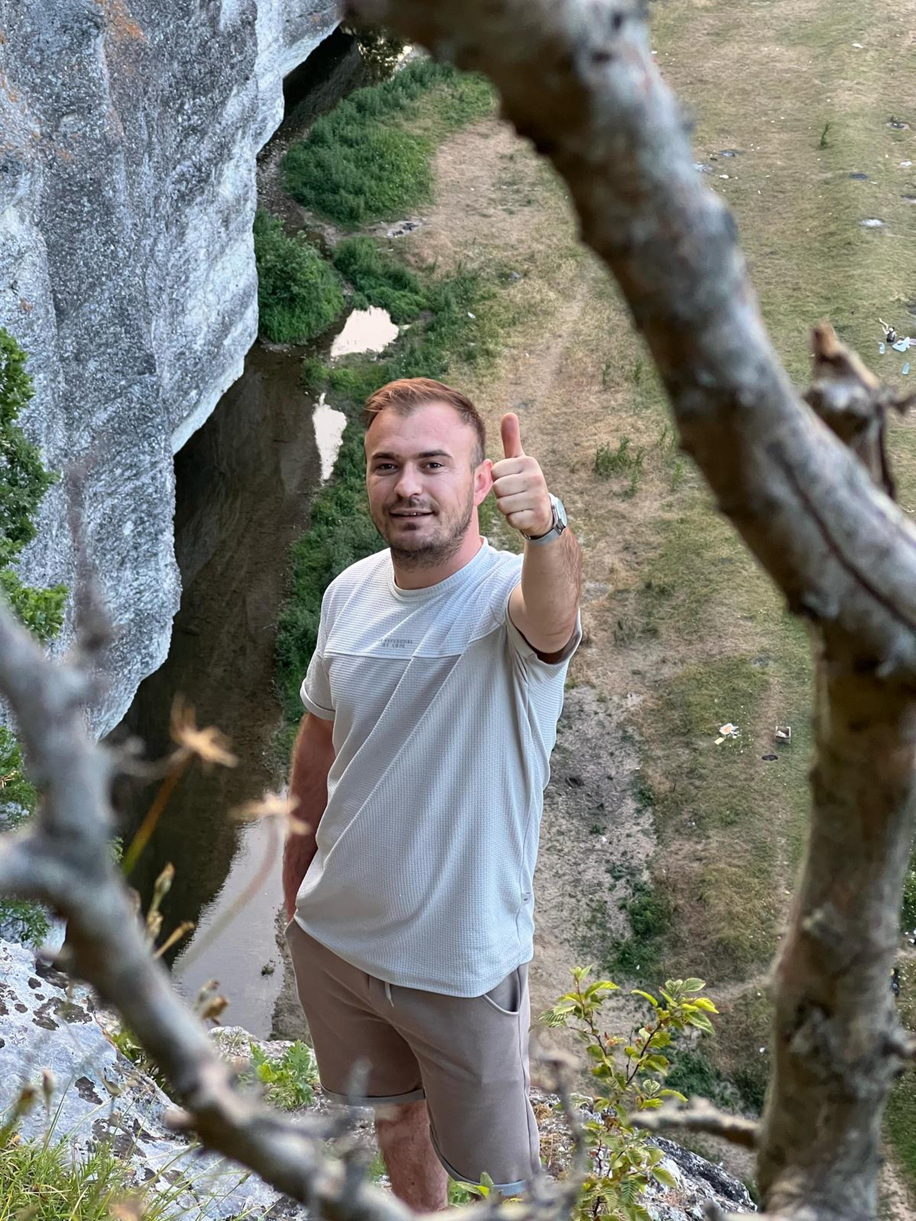 Zafer Aktaş