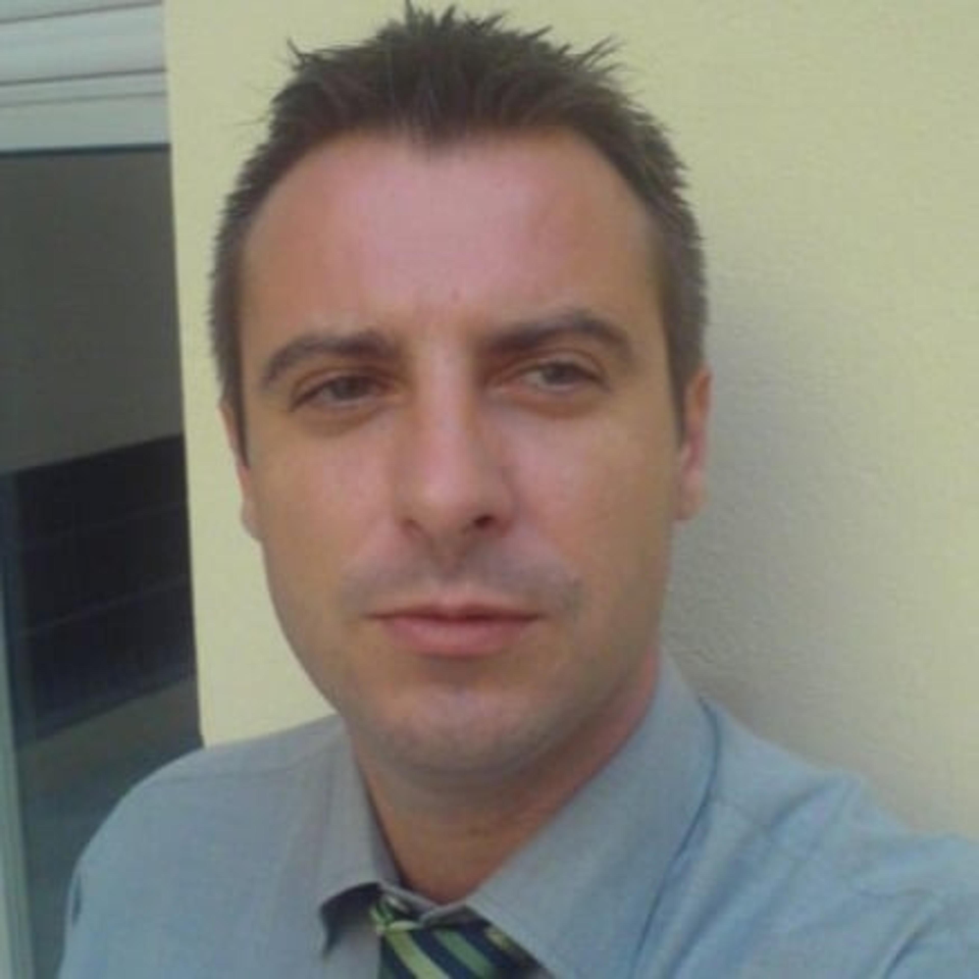 Stefano Jones