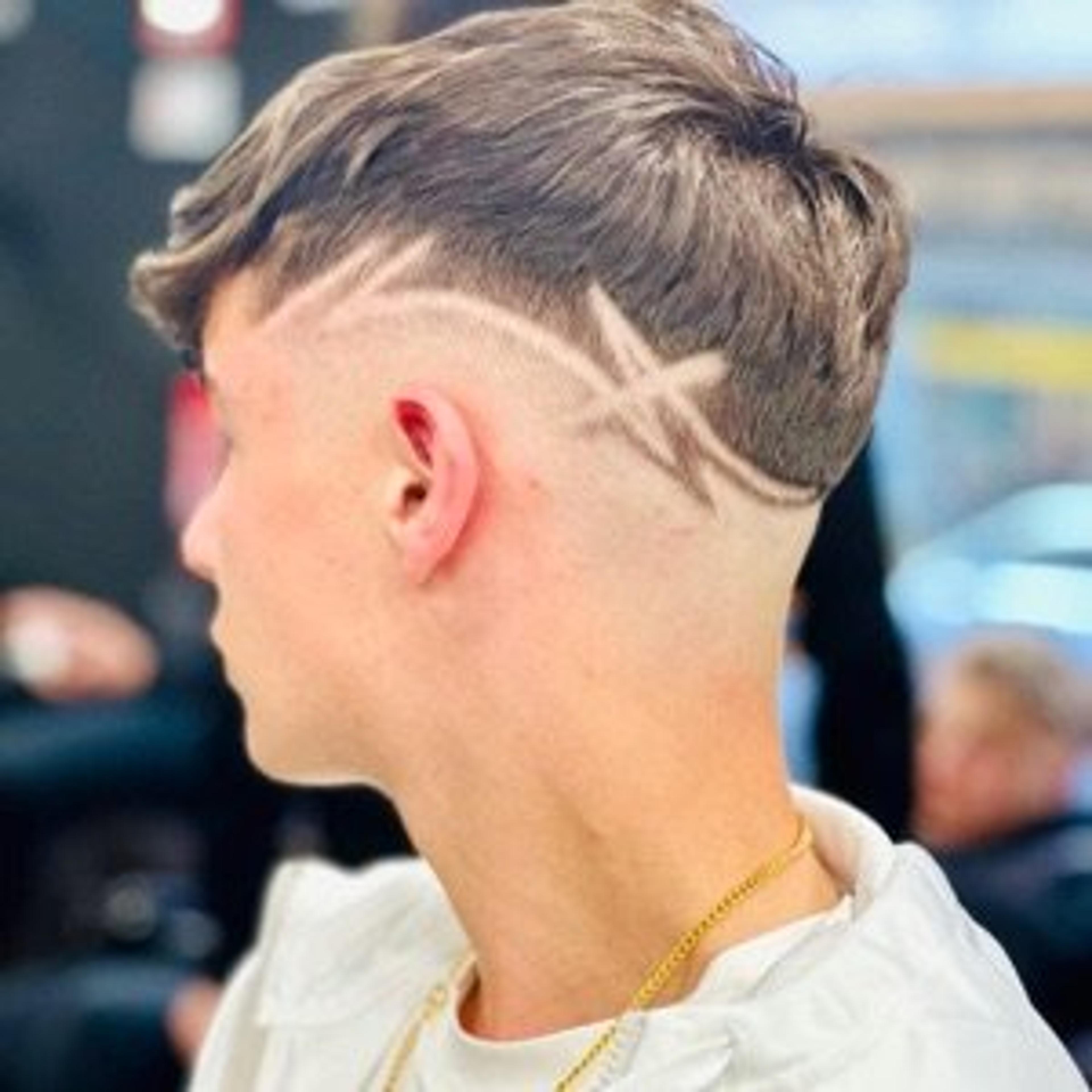 New Look Barber Barber