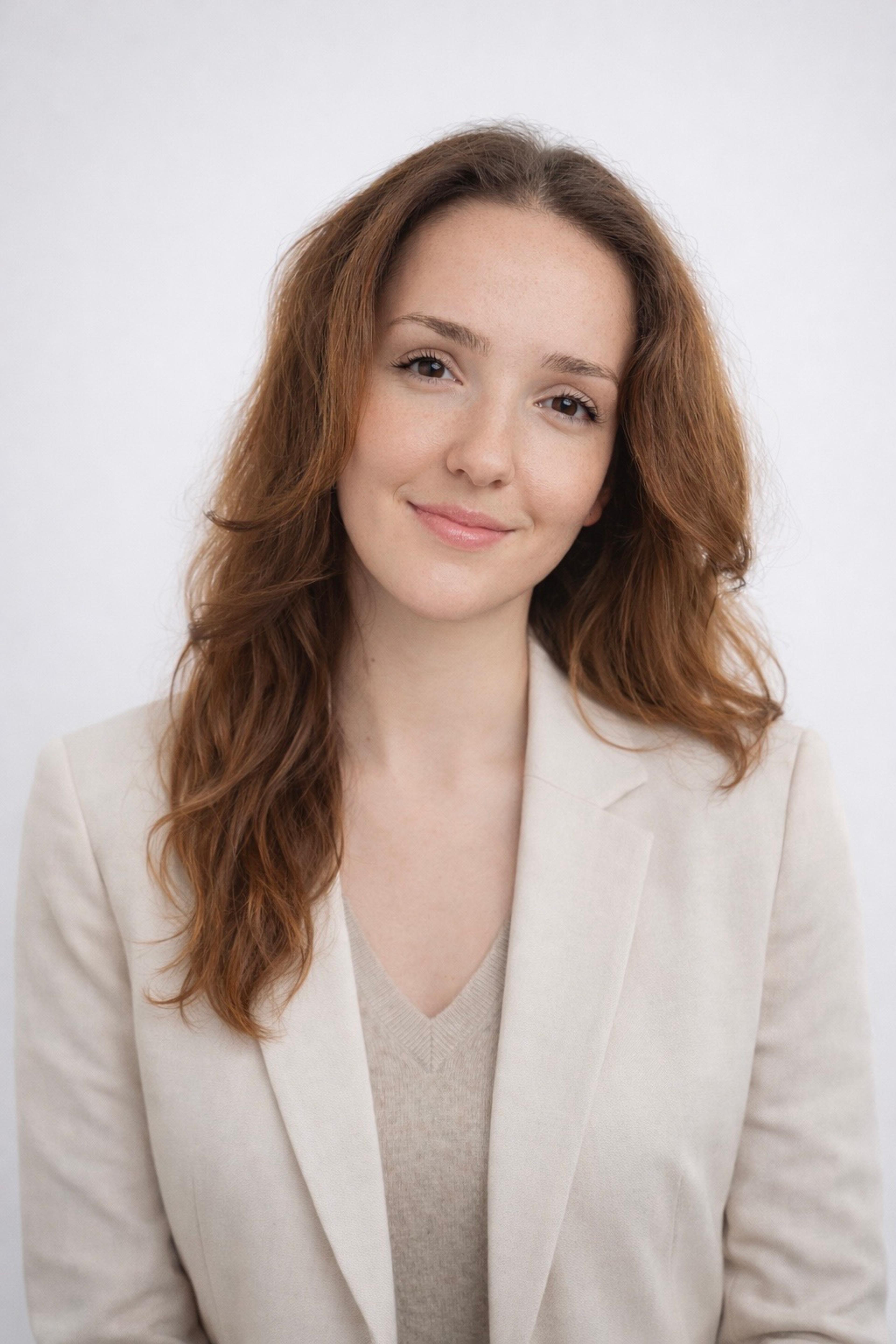 Kübra Özer