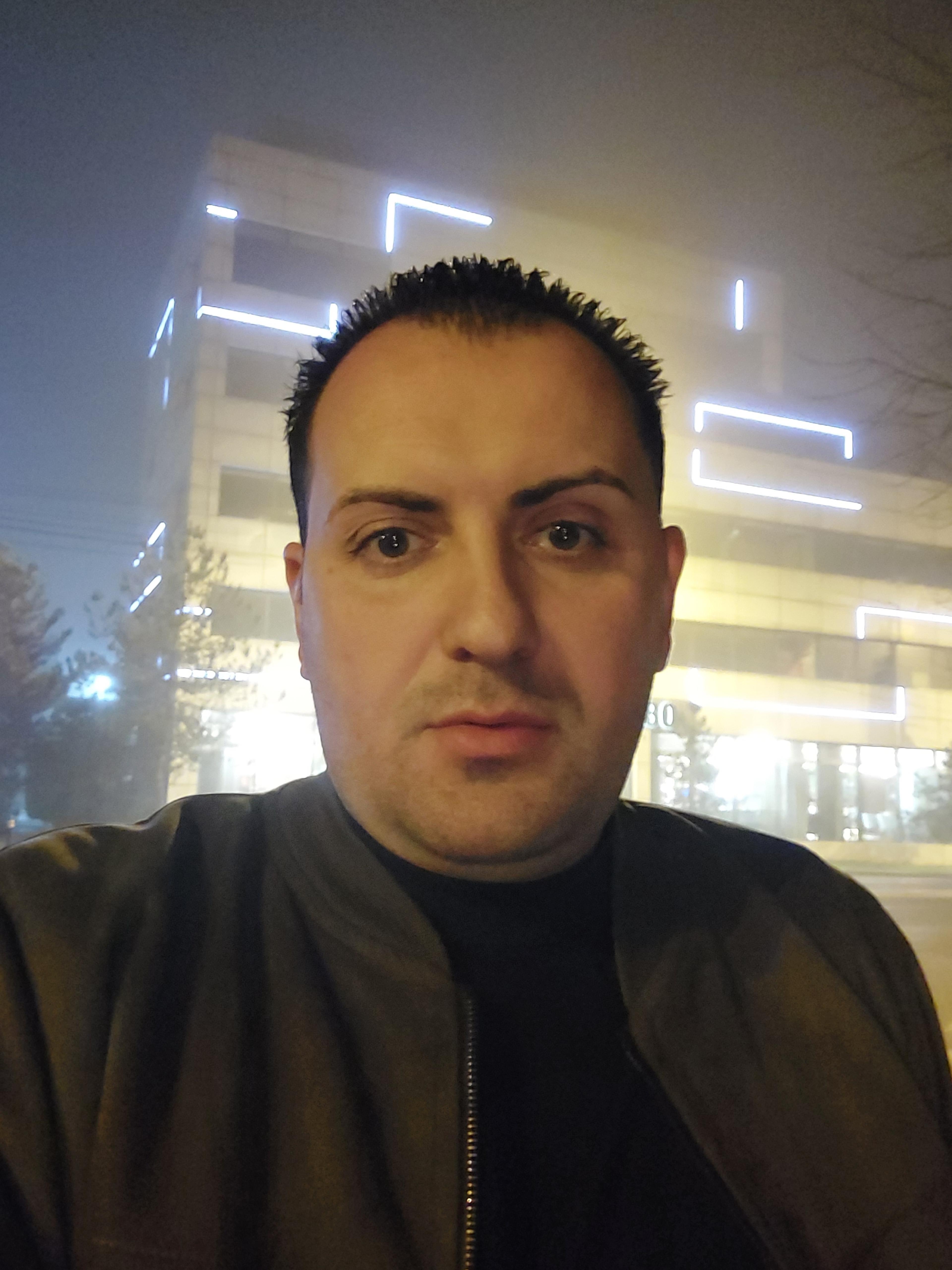 LEOFLOR CONSTRUCT SRL