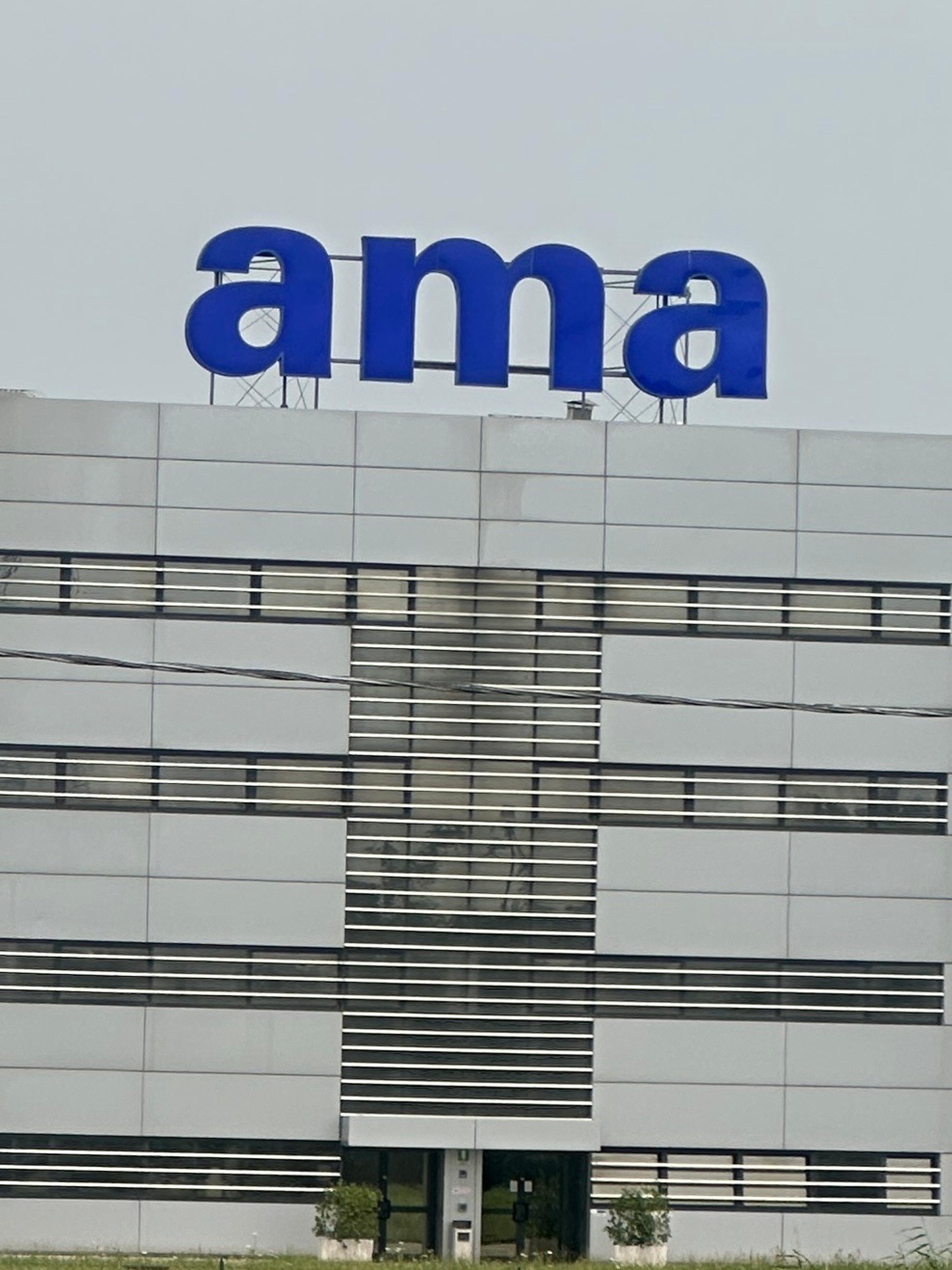 AMA Autotrasporti Srl