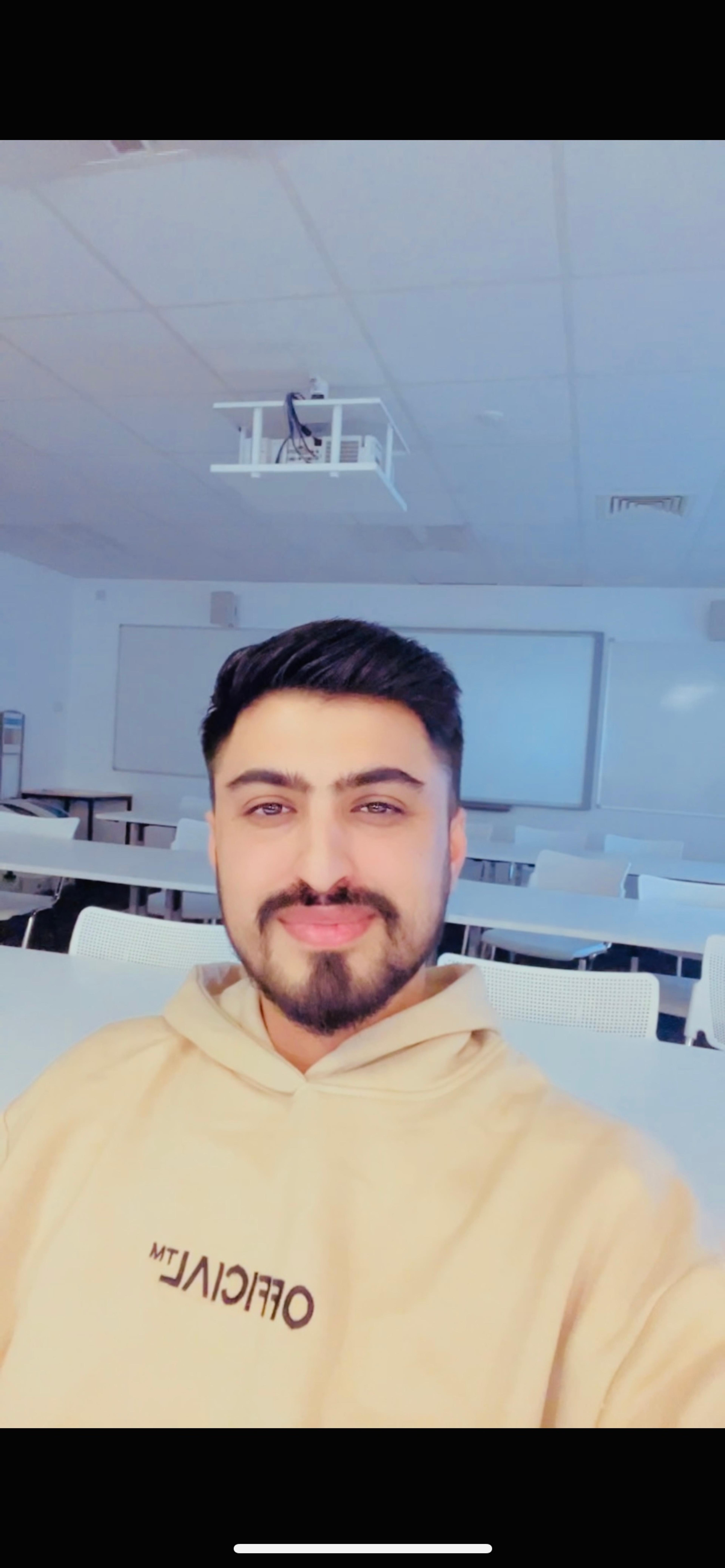 Farhad Tamur