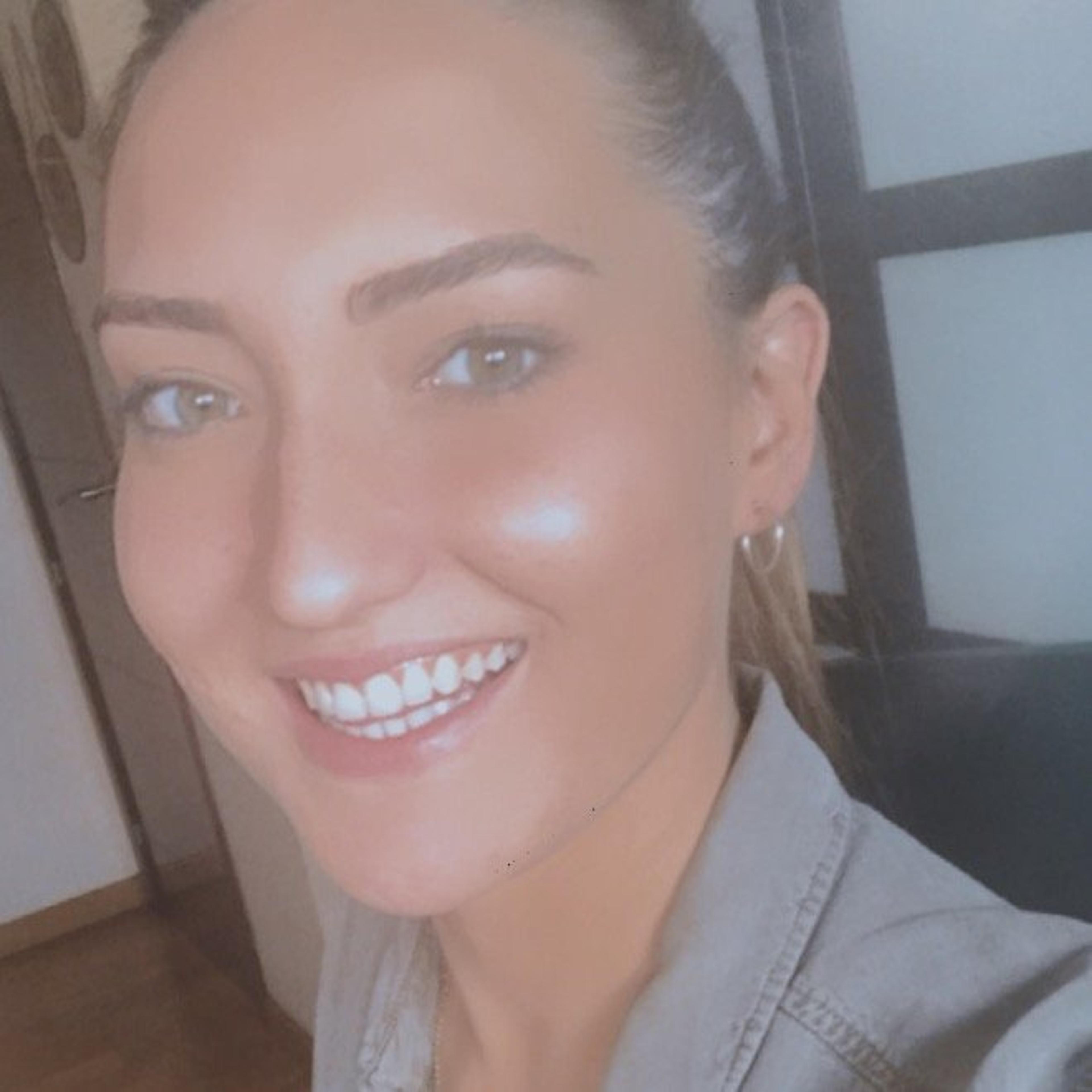 Claudia Serralvo
