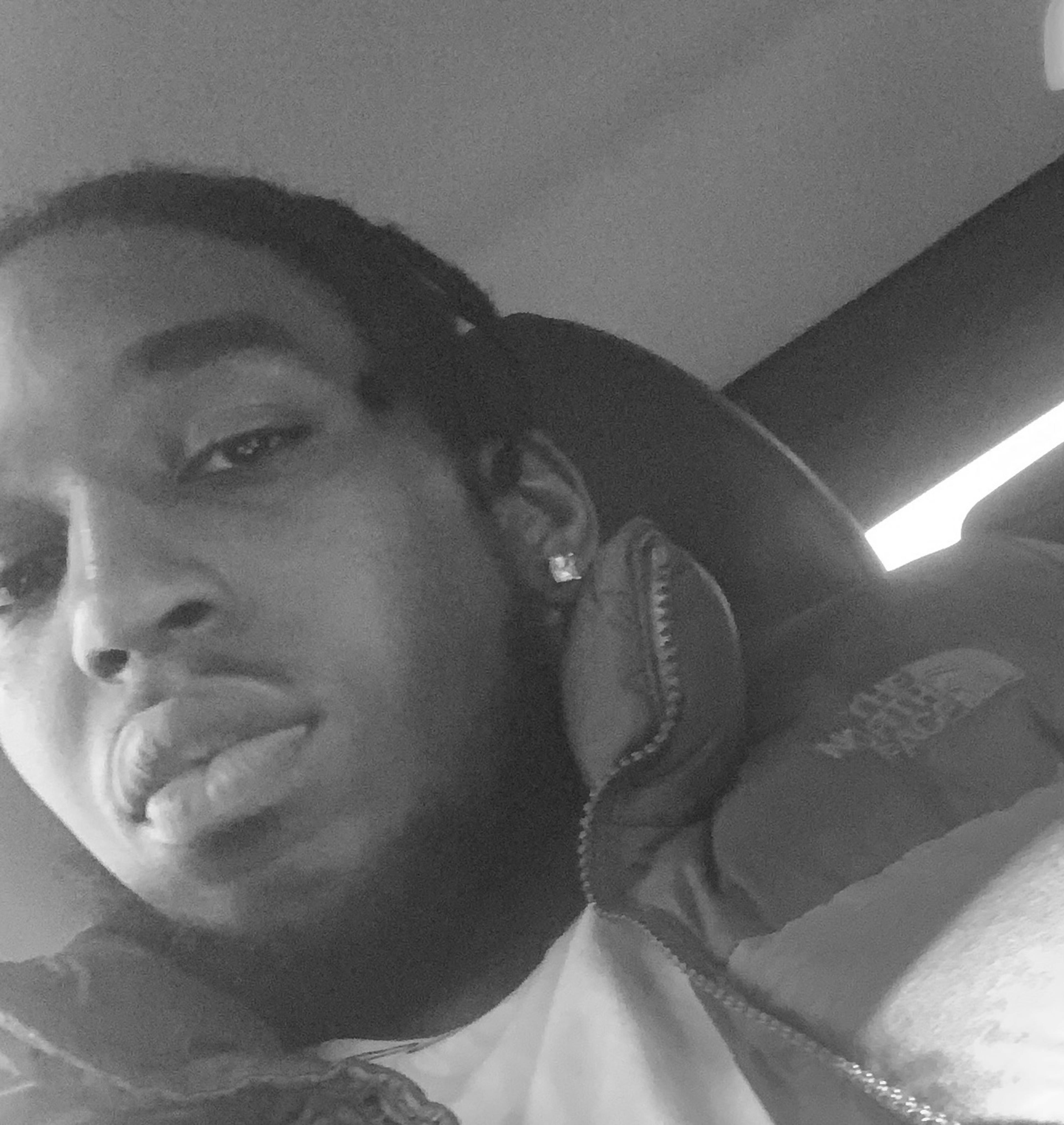 Sharshamar Stewart