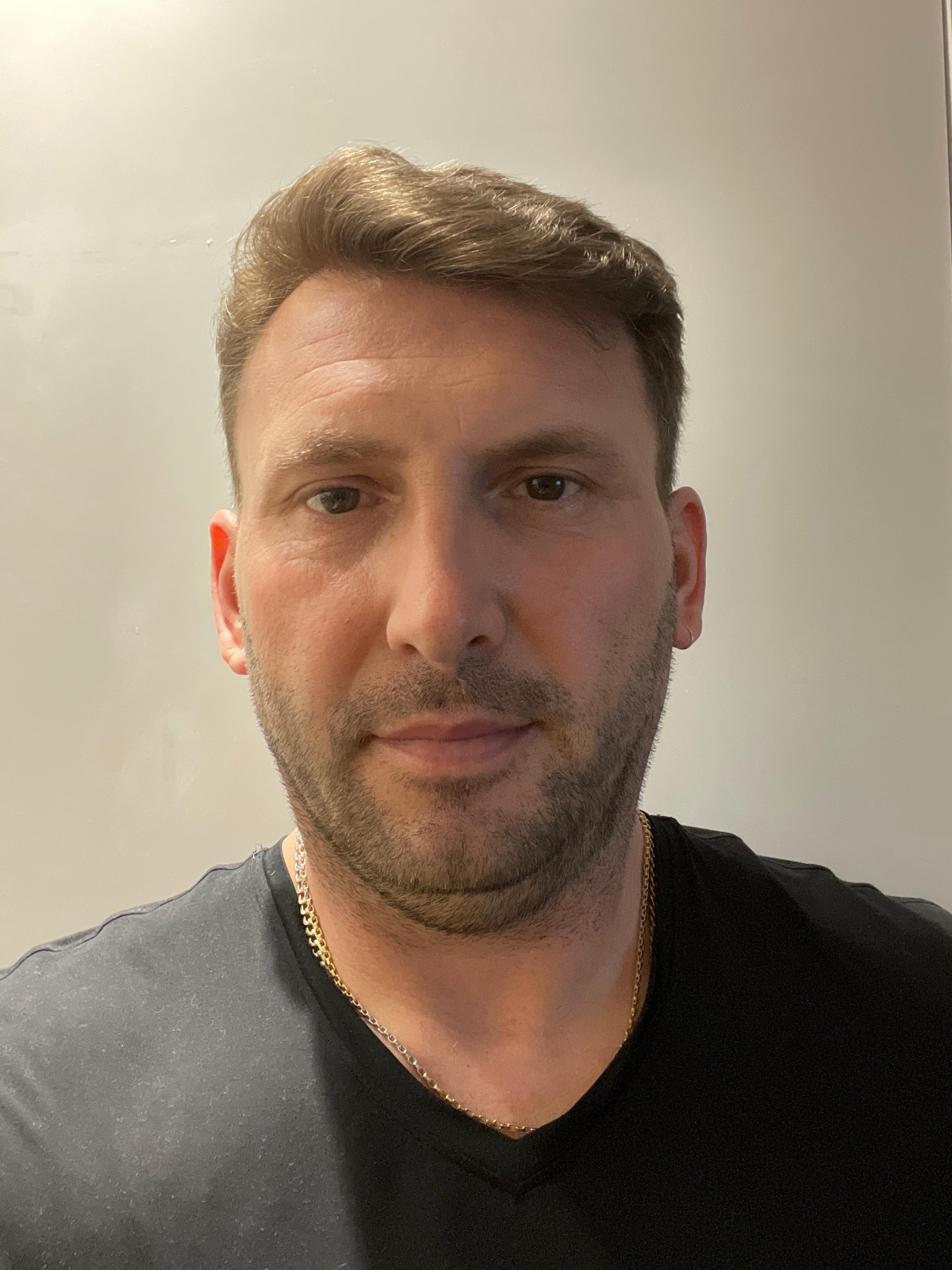 MIHAI Insuratelu