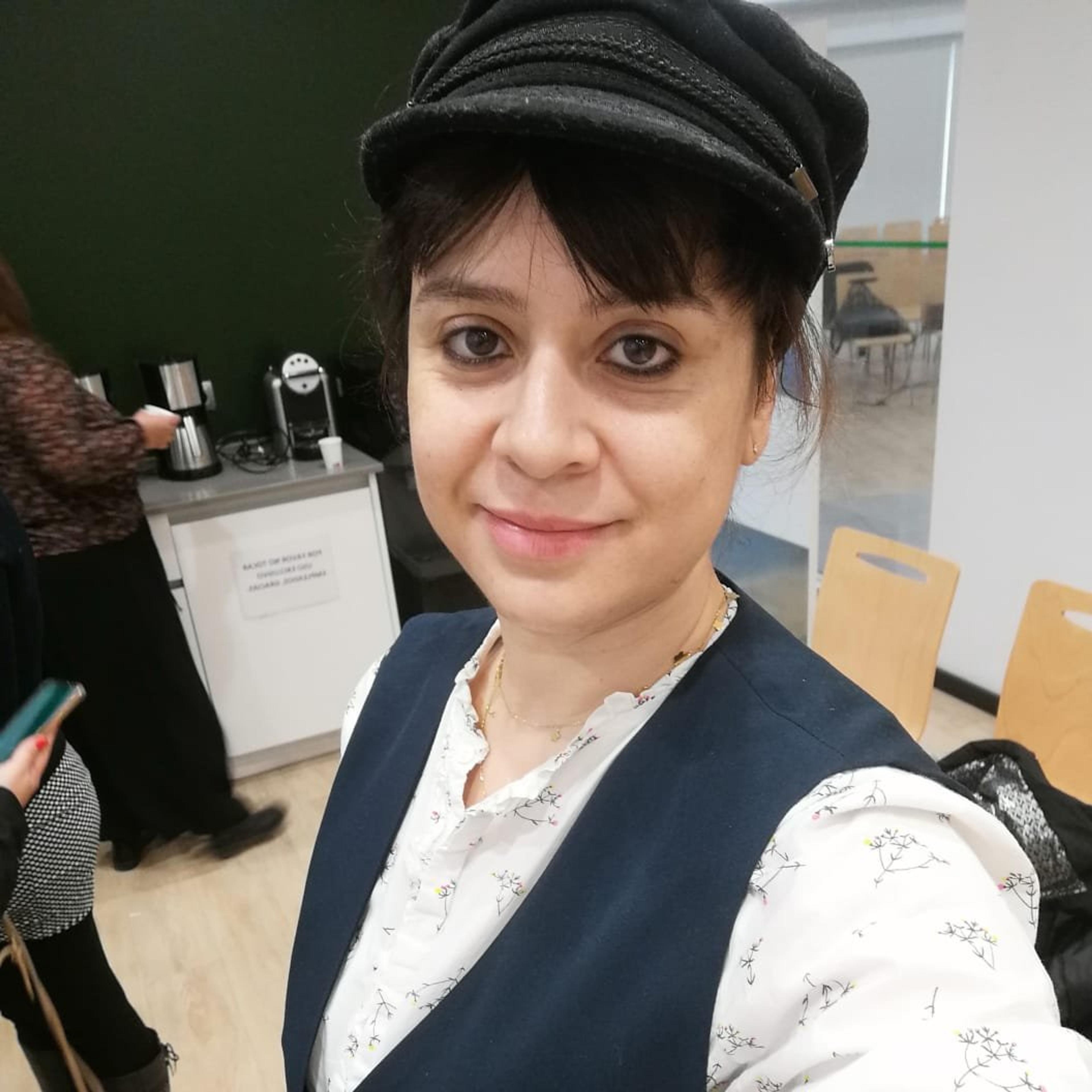 Sarah Benhabib Kahia Aoul