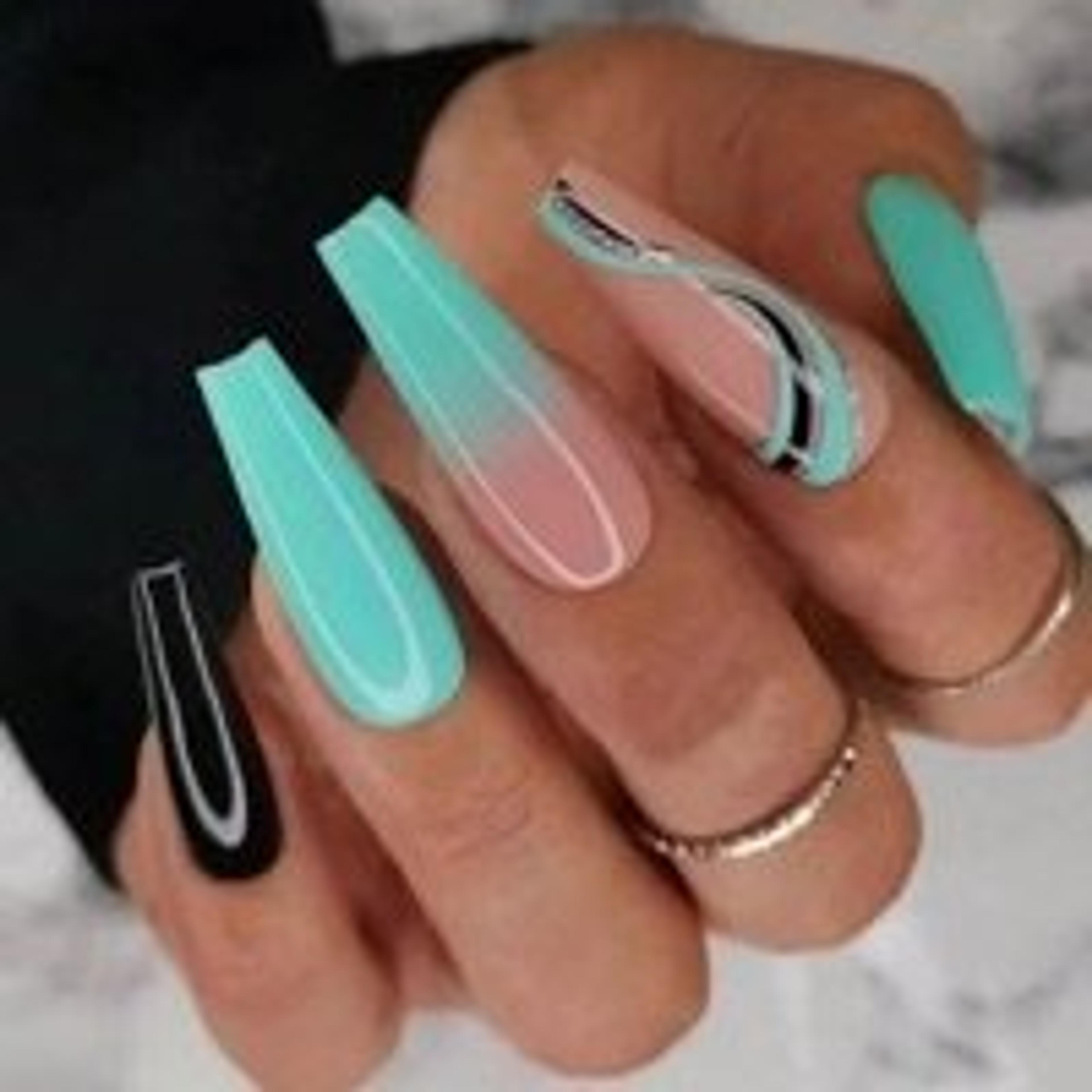 Doriana Nails