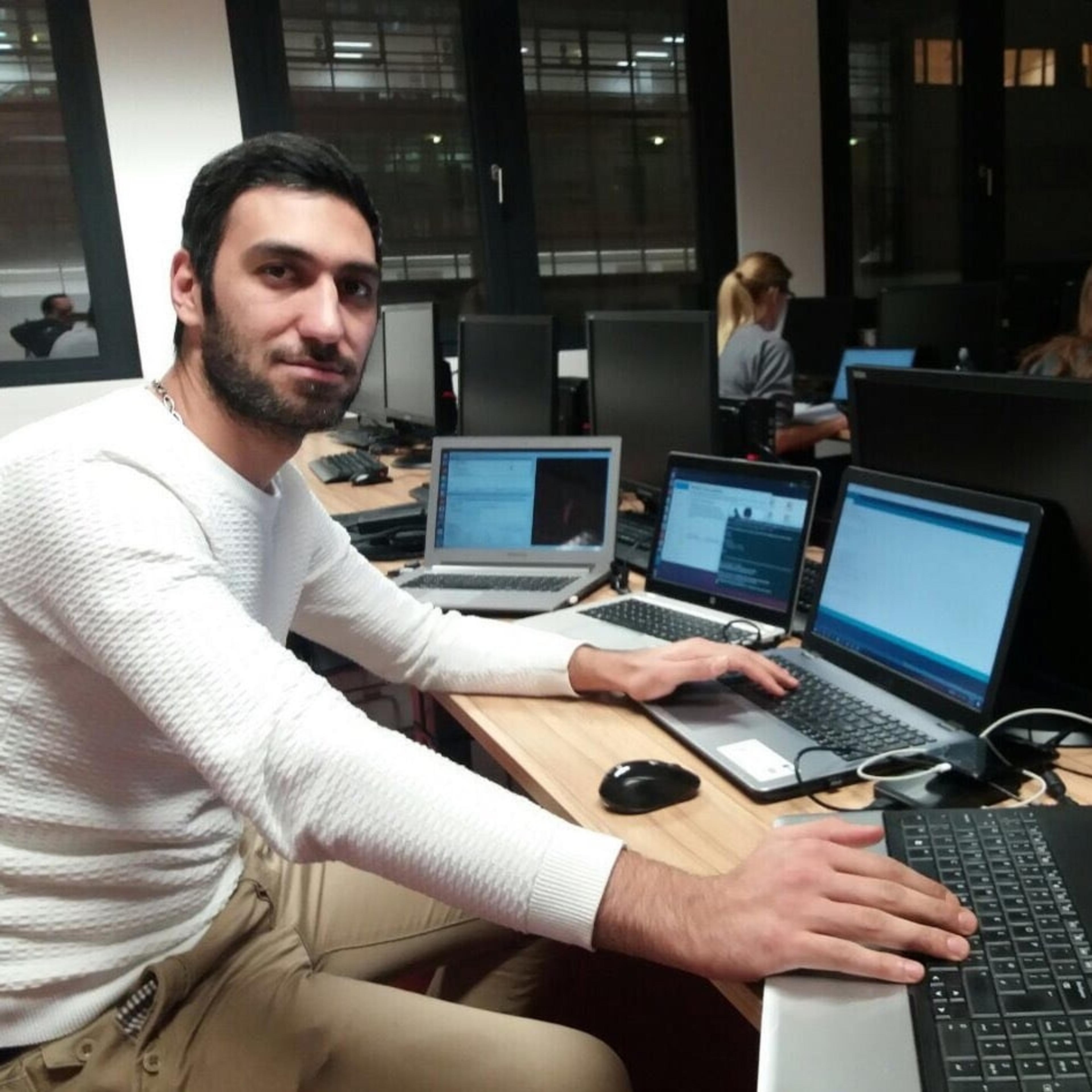Shayan Karkani