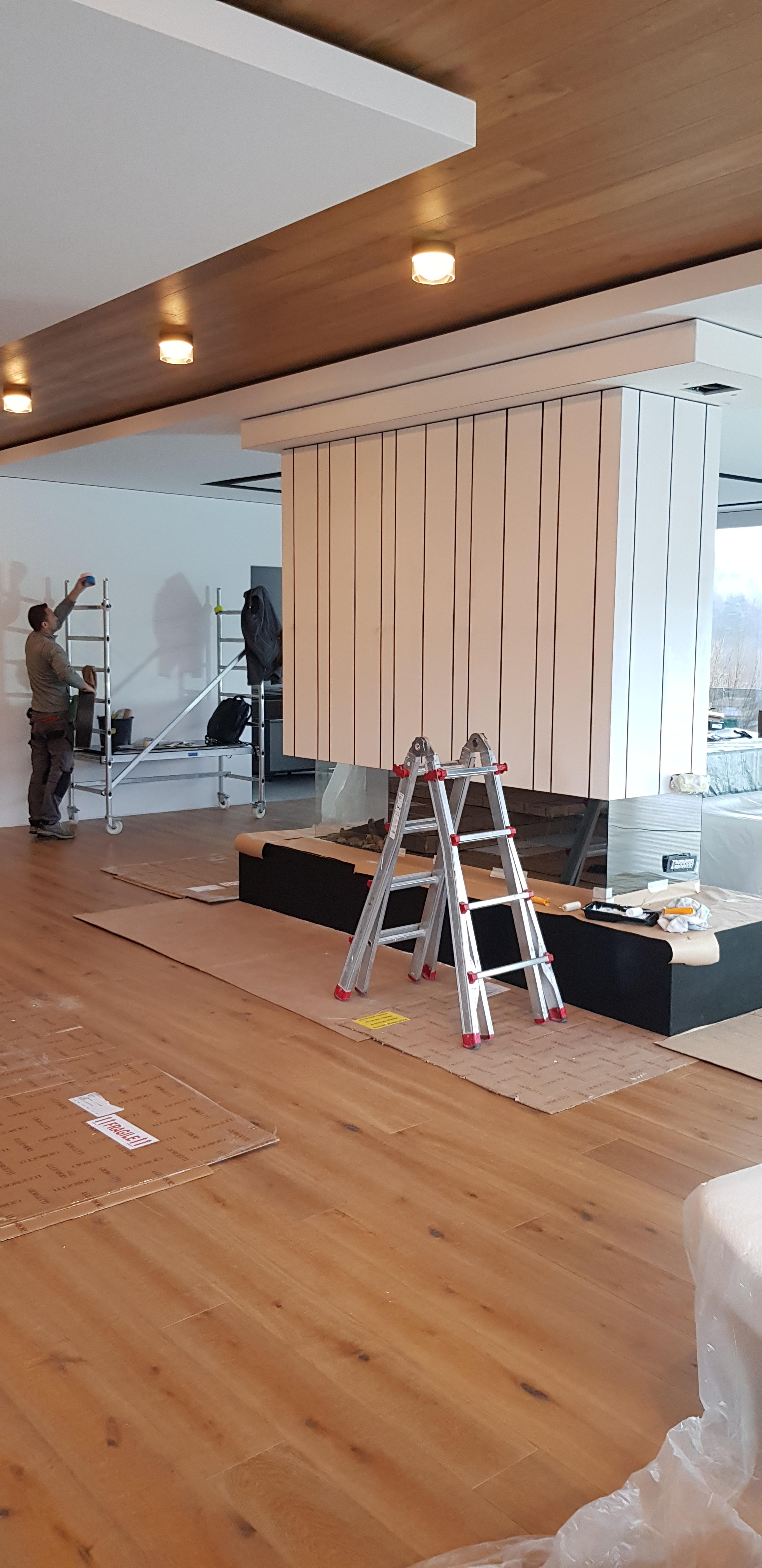HDM INTERN CASA SRL