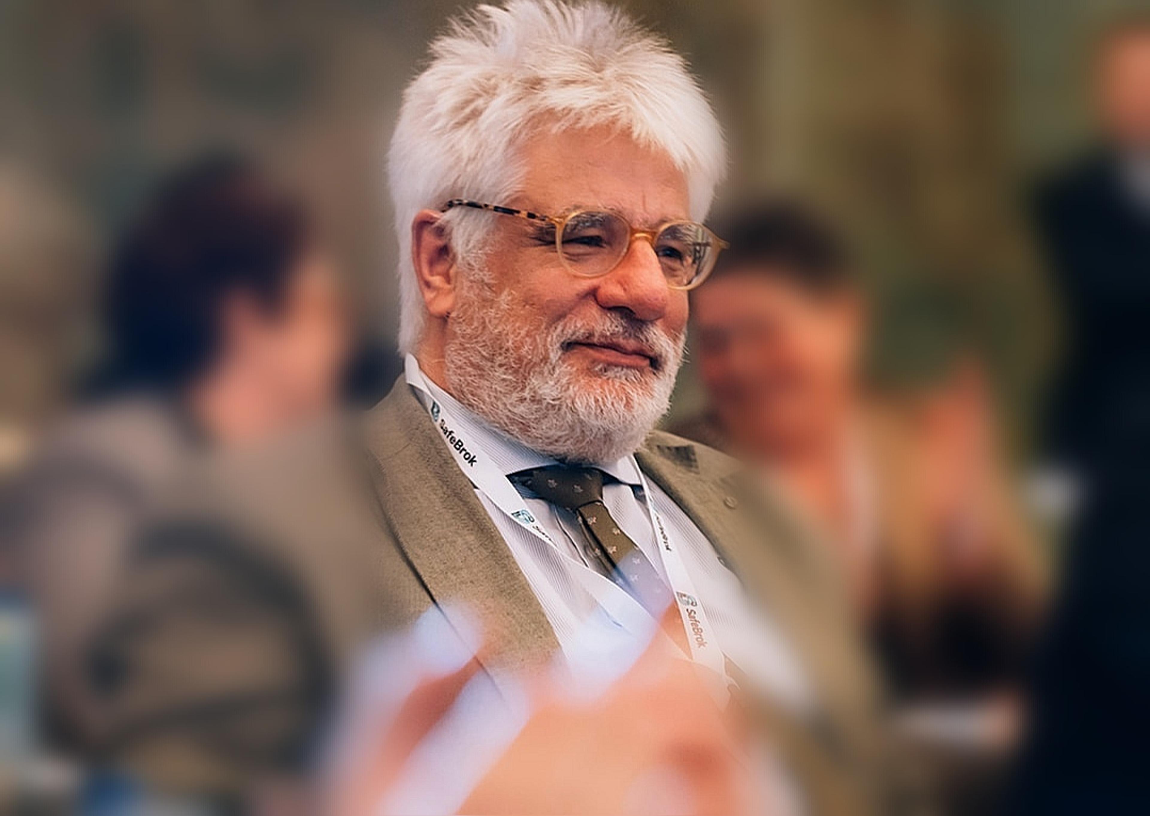 Mario Gonzalo Cachero