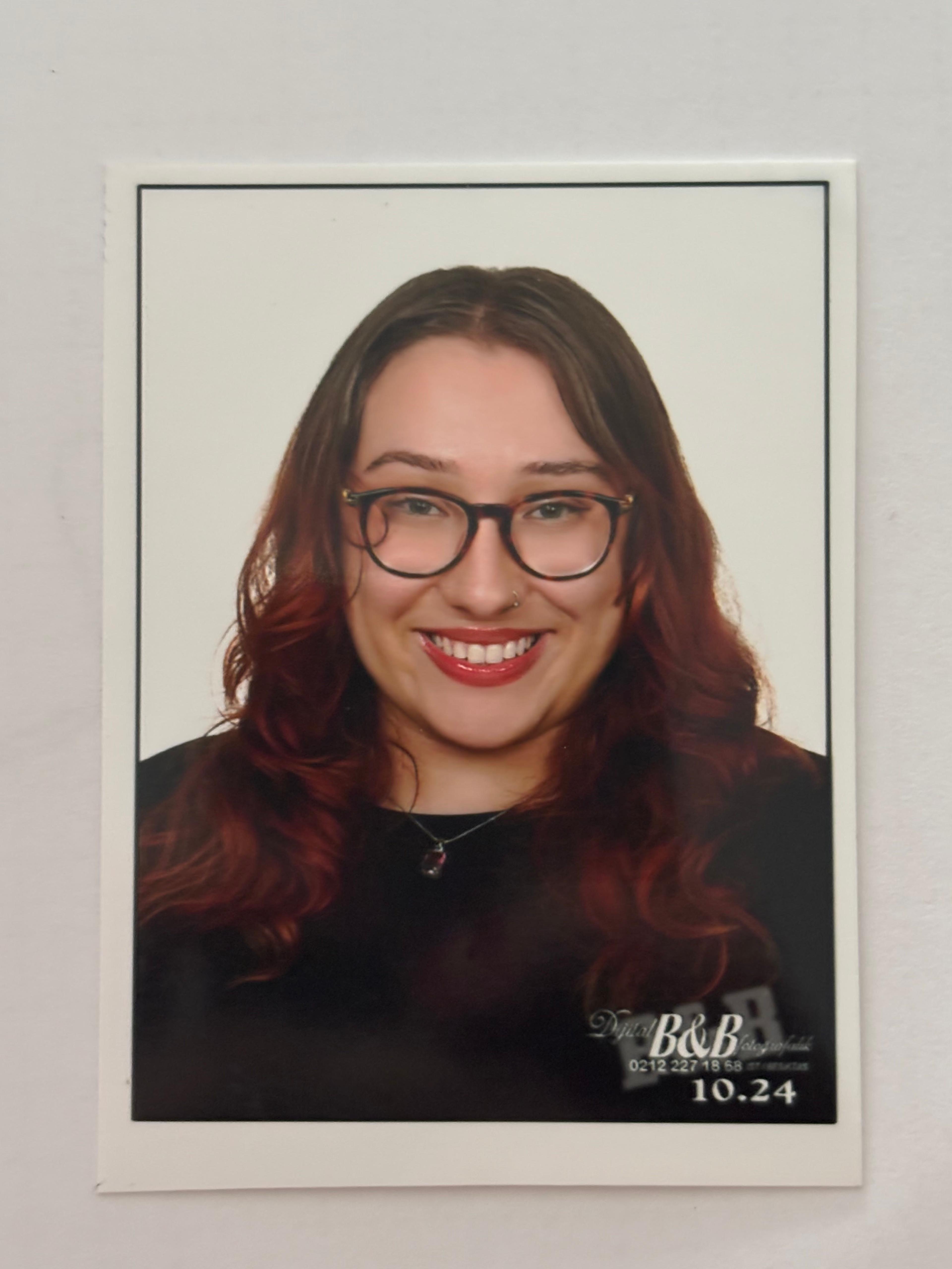 Büşra Sinem Çolak