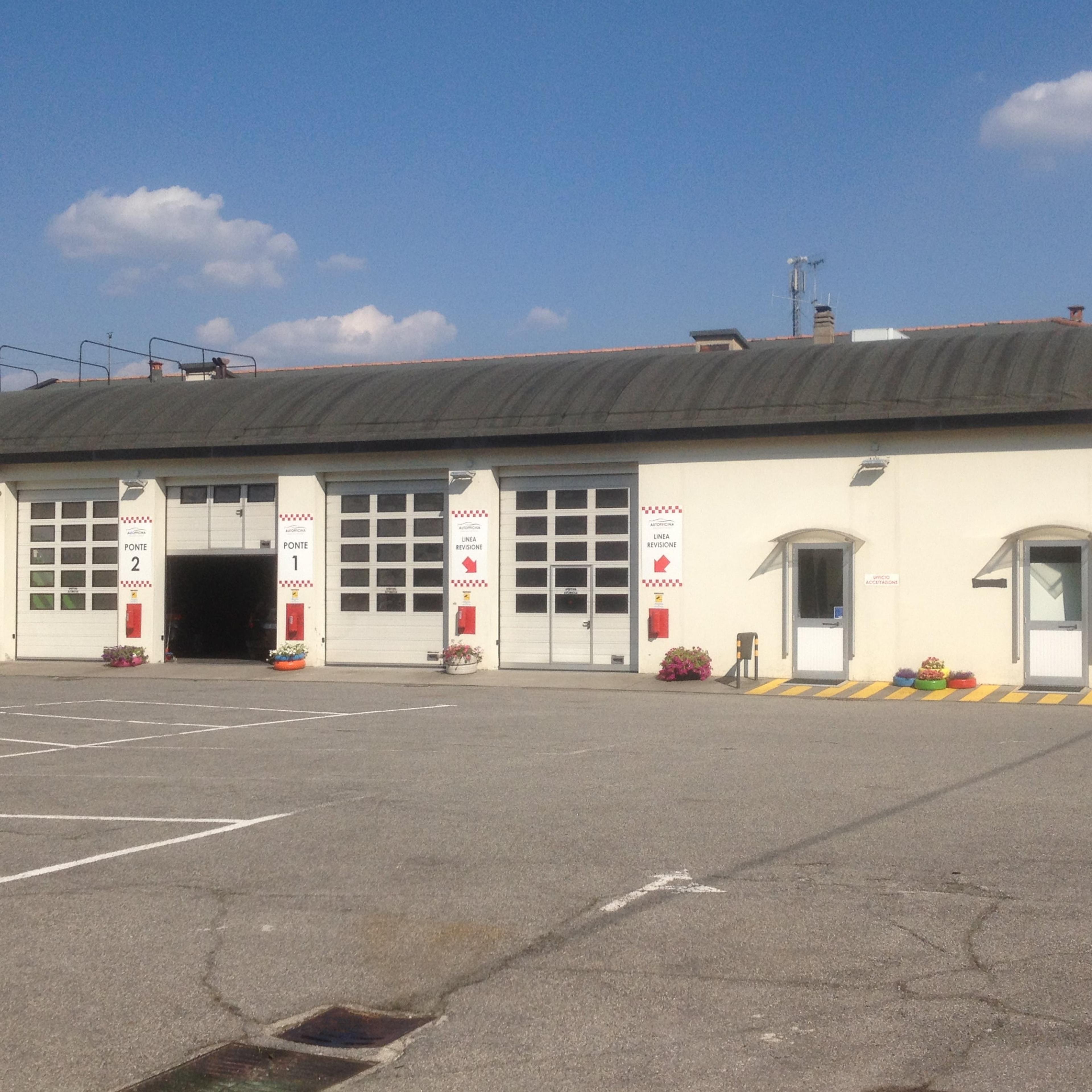 Autofficina Centro Revisioni Manzoni Cristian