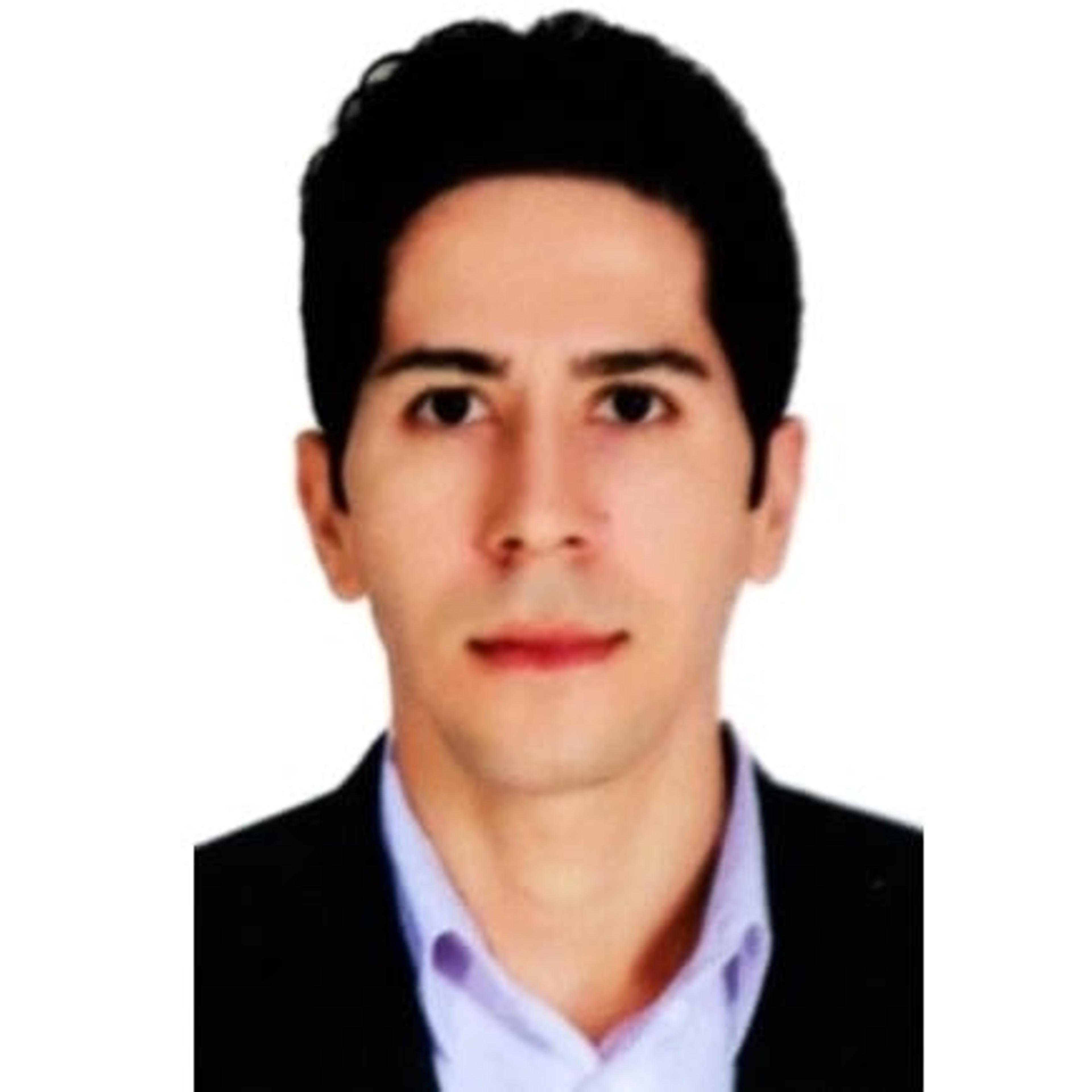 Seyyedsaeed Farzad