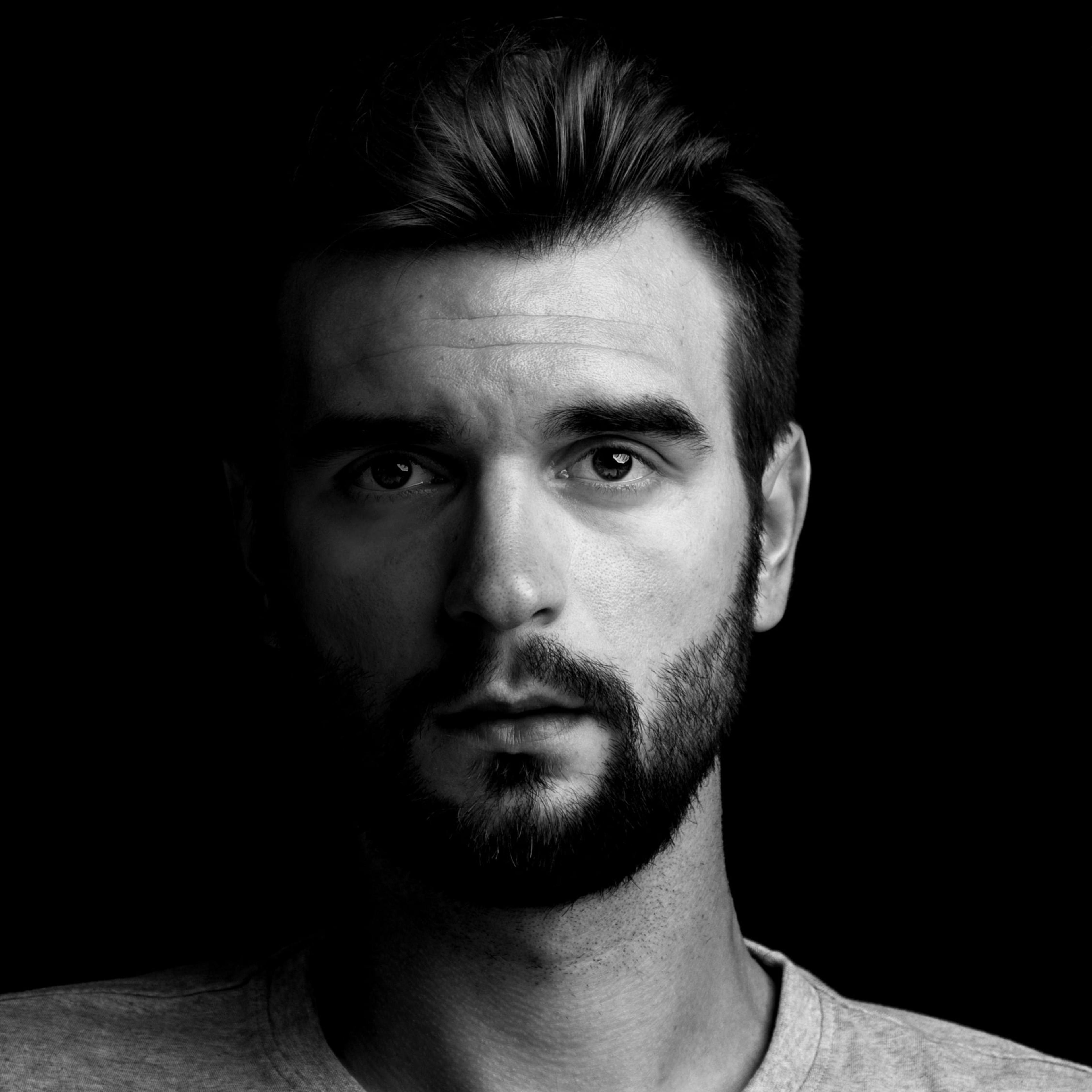 Nik Roth