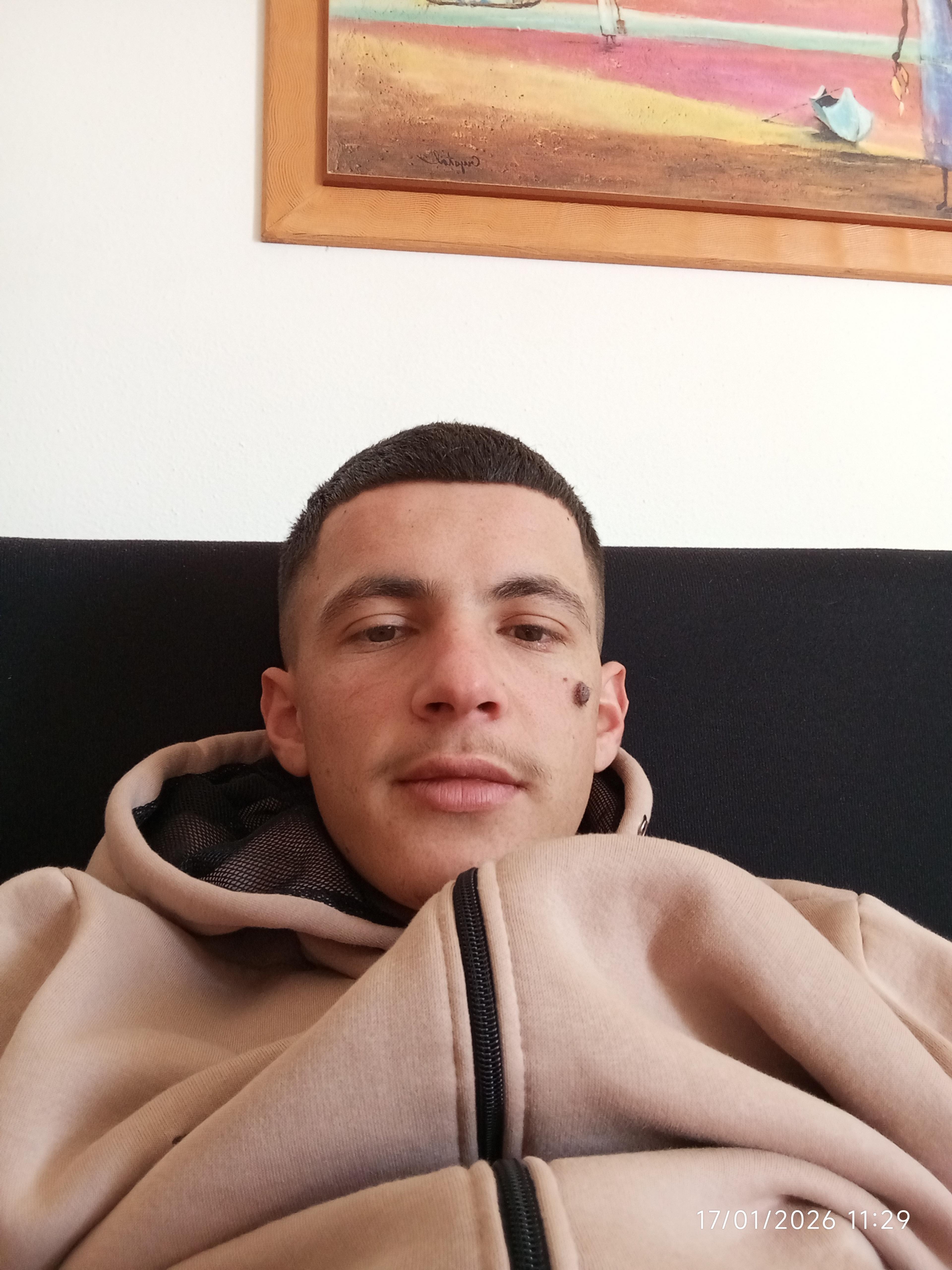 Endri Xhukellari