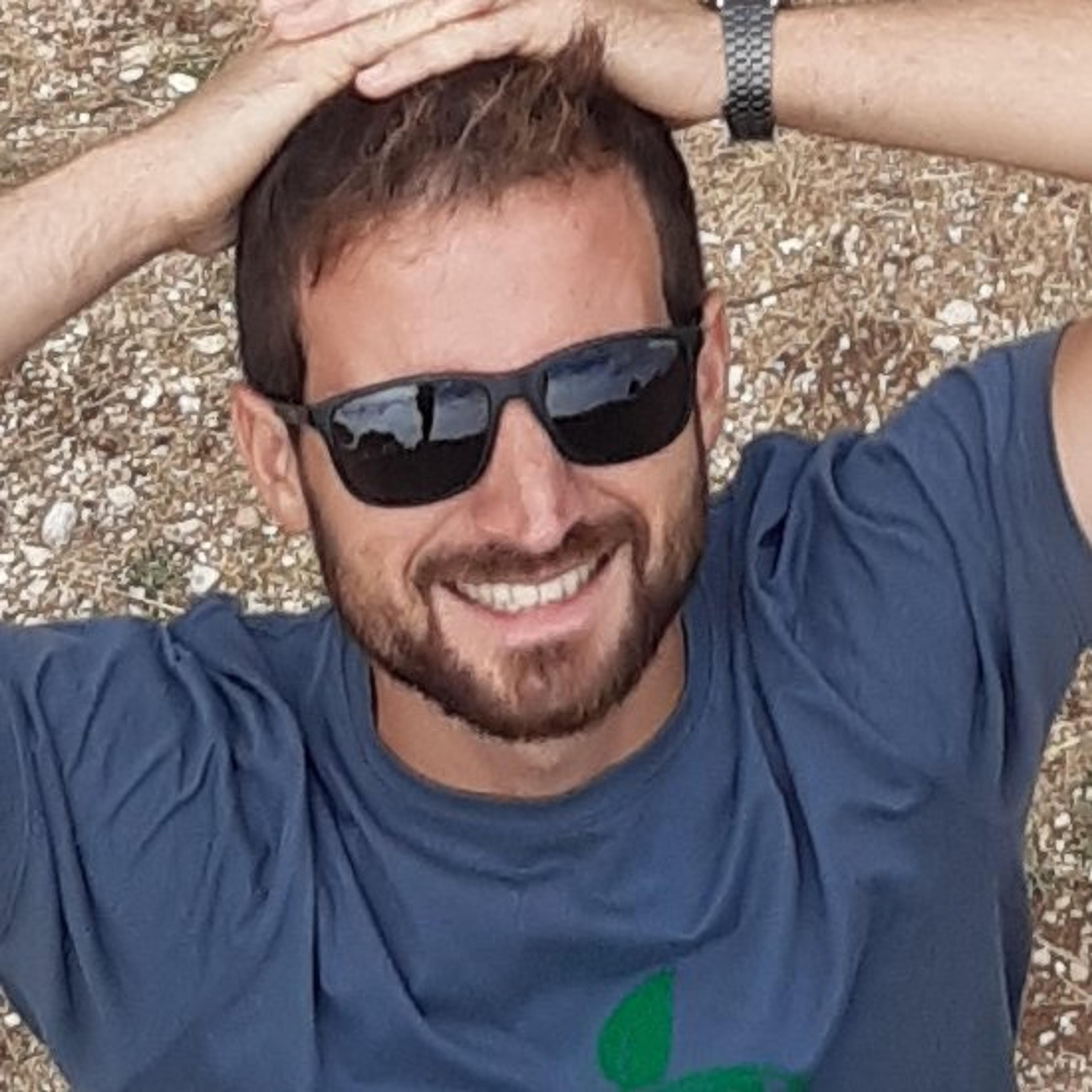 Simone Pastori