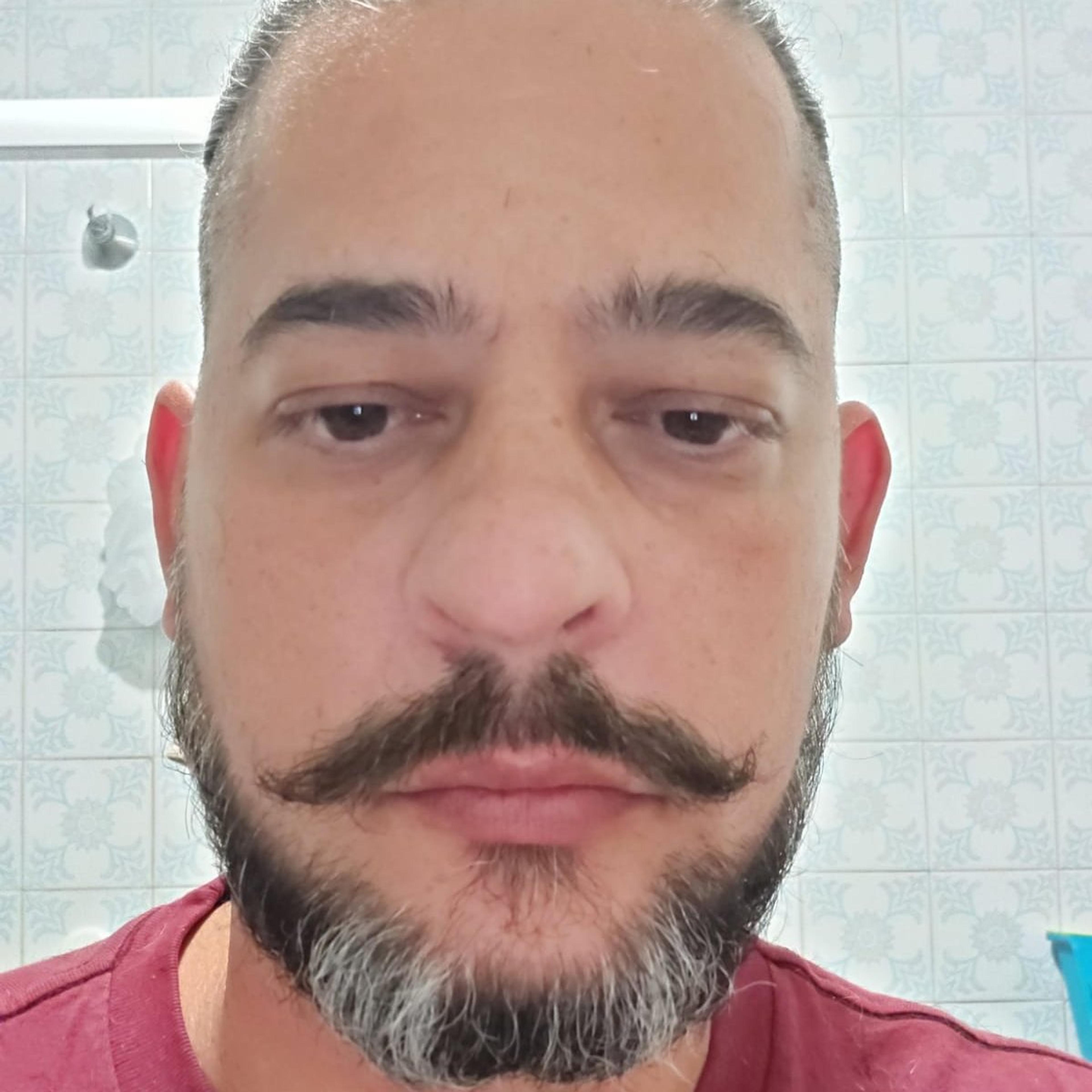 Roberto Arias
