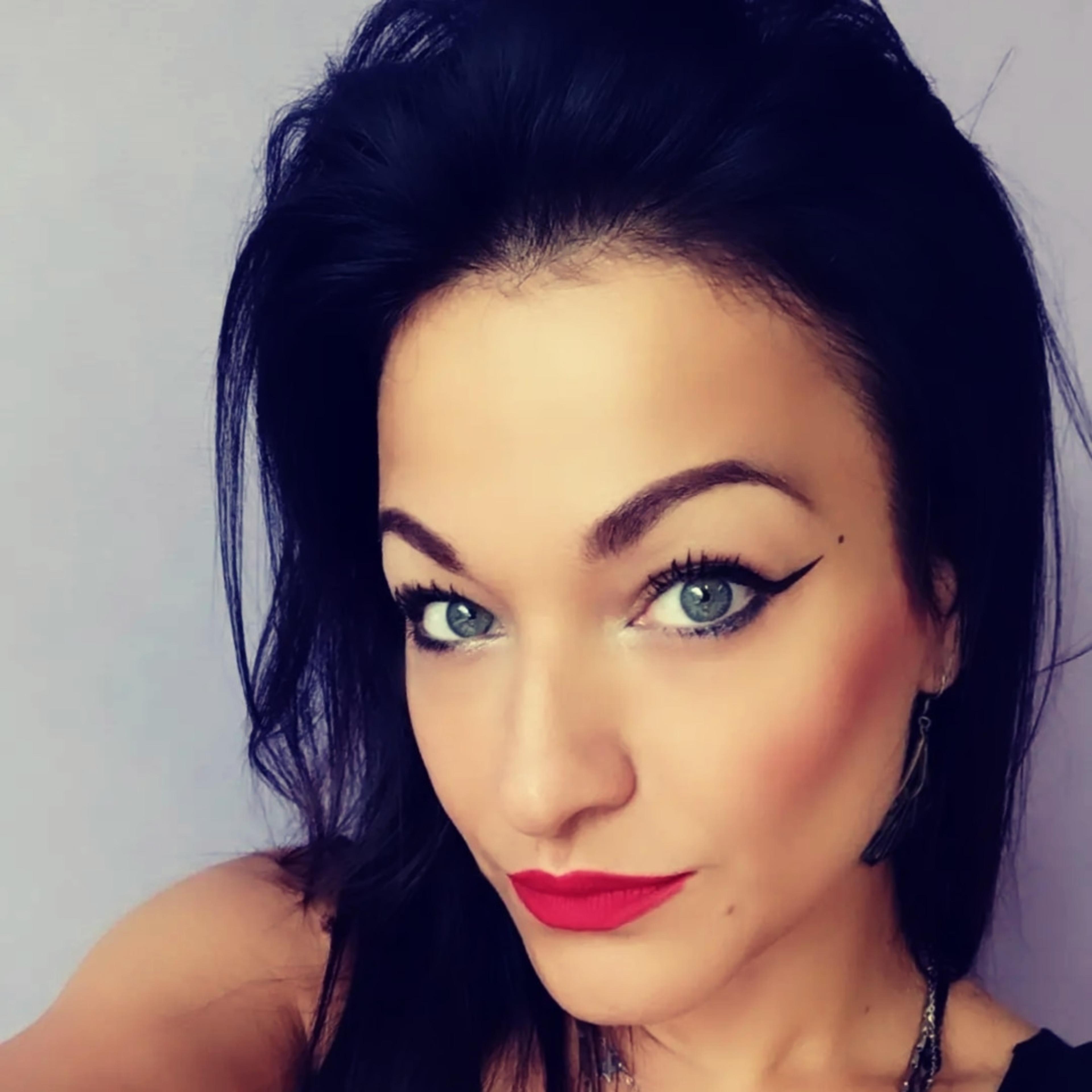 Alessandra MissMakeup