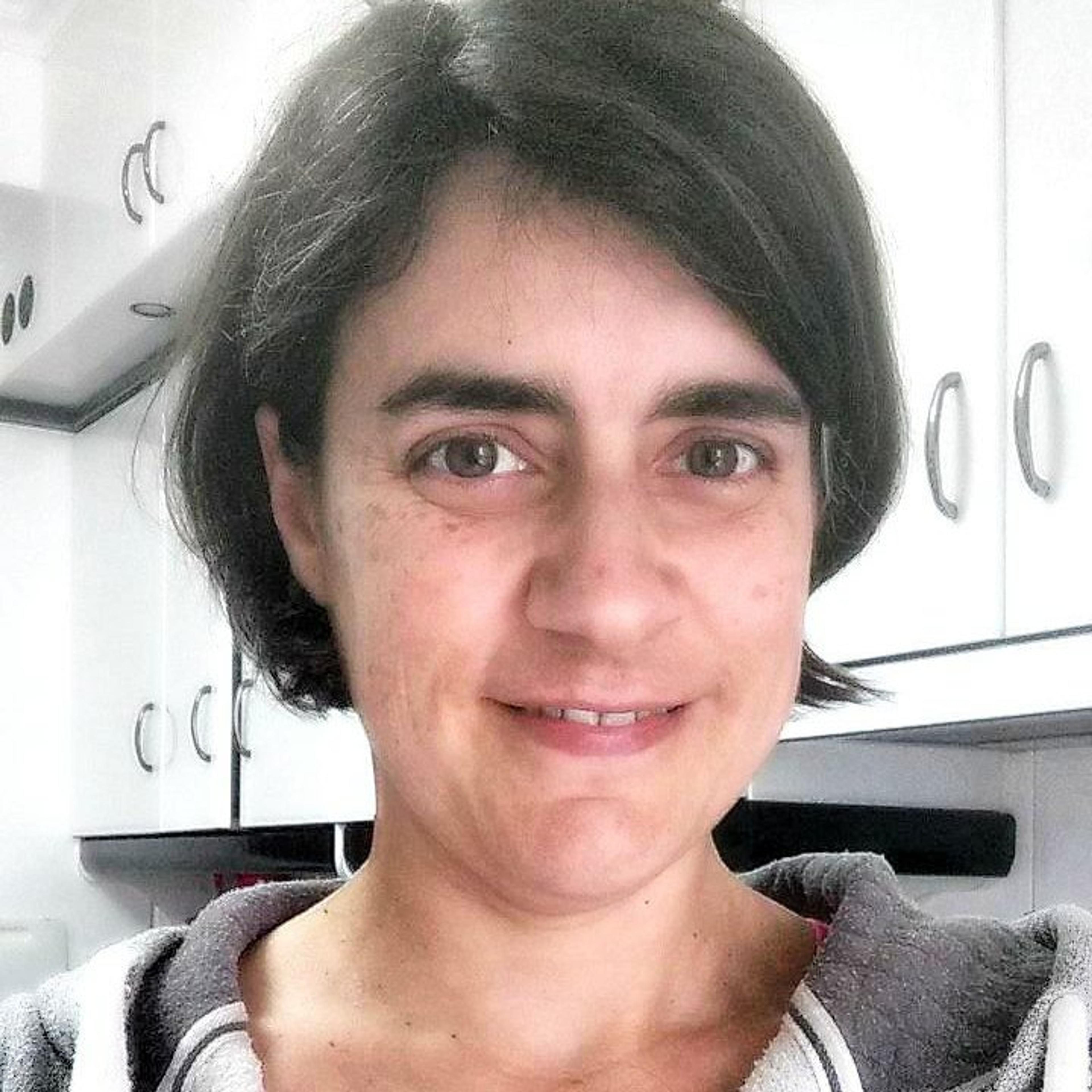 Flora Pérez Mombiedro