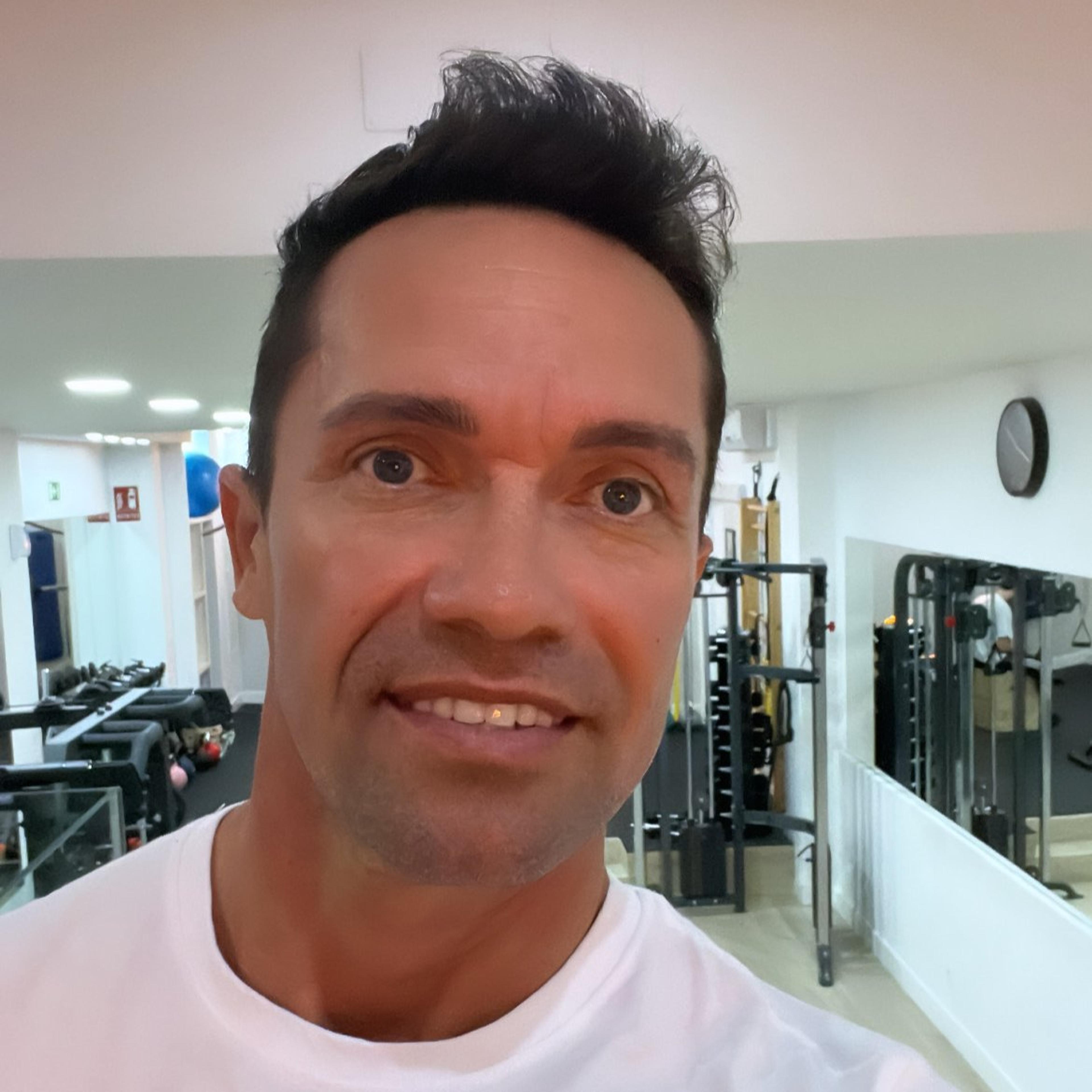 Carlos Arango Murillo