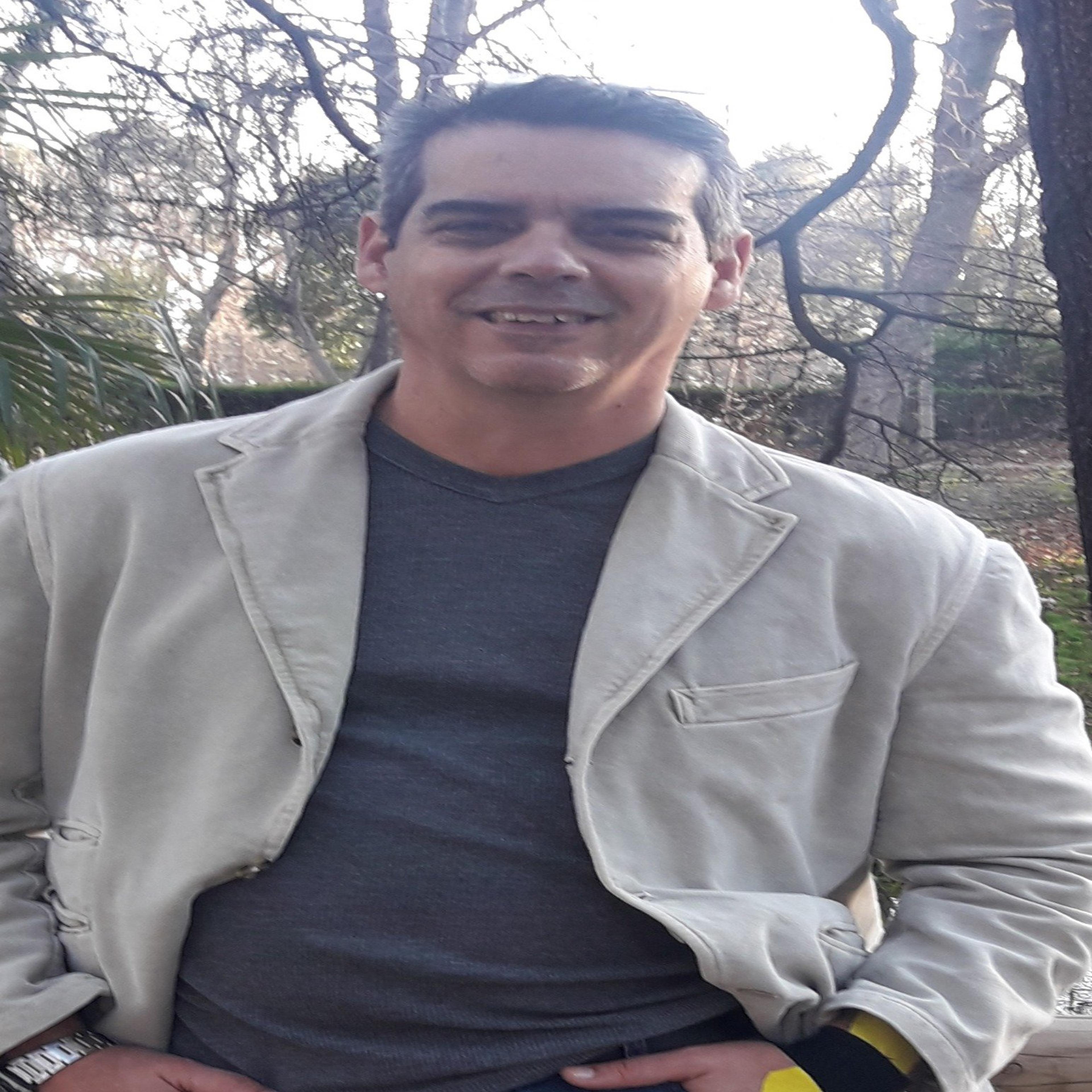 Camilo Torres, Máster en Quiromasahe Deportivo