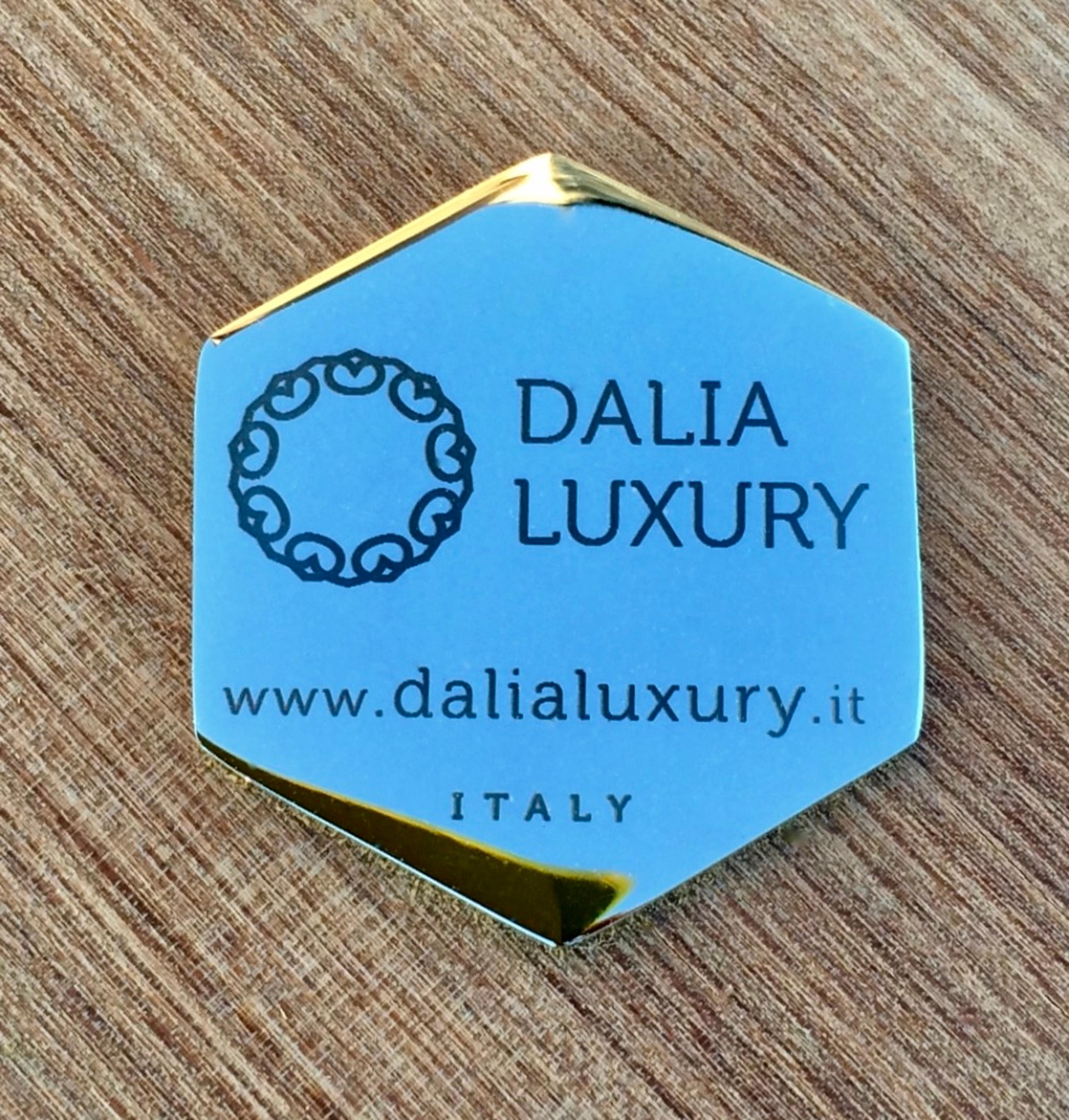 Dalia Luxury